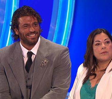 Con Can Yaman y Ana Santiago