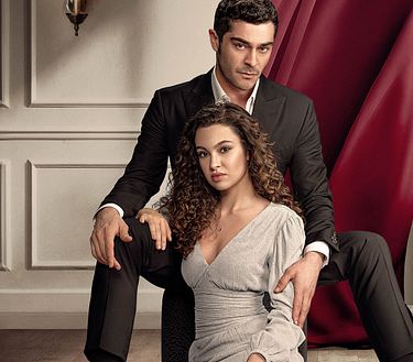 Racconto di una notte, dal 12 aprile su Canale 5