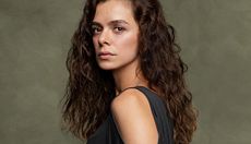 Özge Özpirinçci torna a Verissimo
