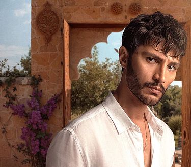 İlhan Şen, chi è il protagonista de L'Erede