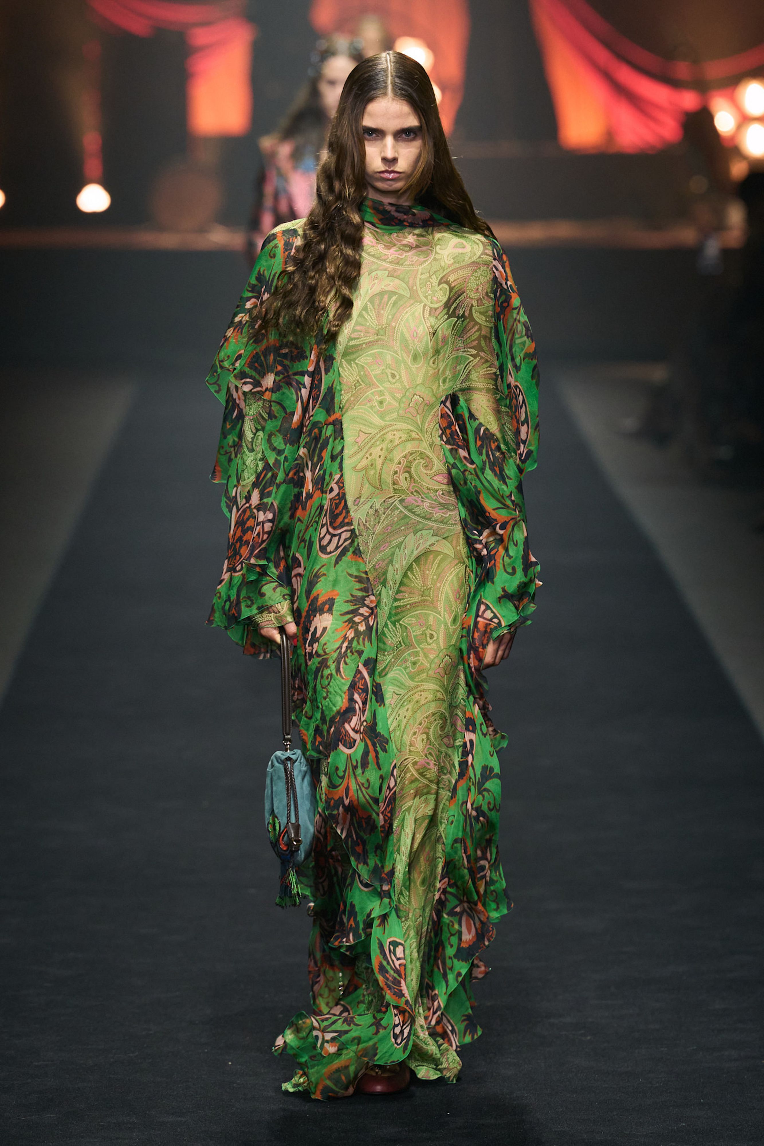Etro, sfilata SS26 - Credits: Launchmetrics.com/Spotlight