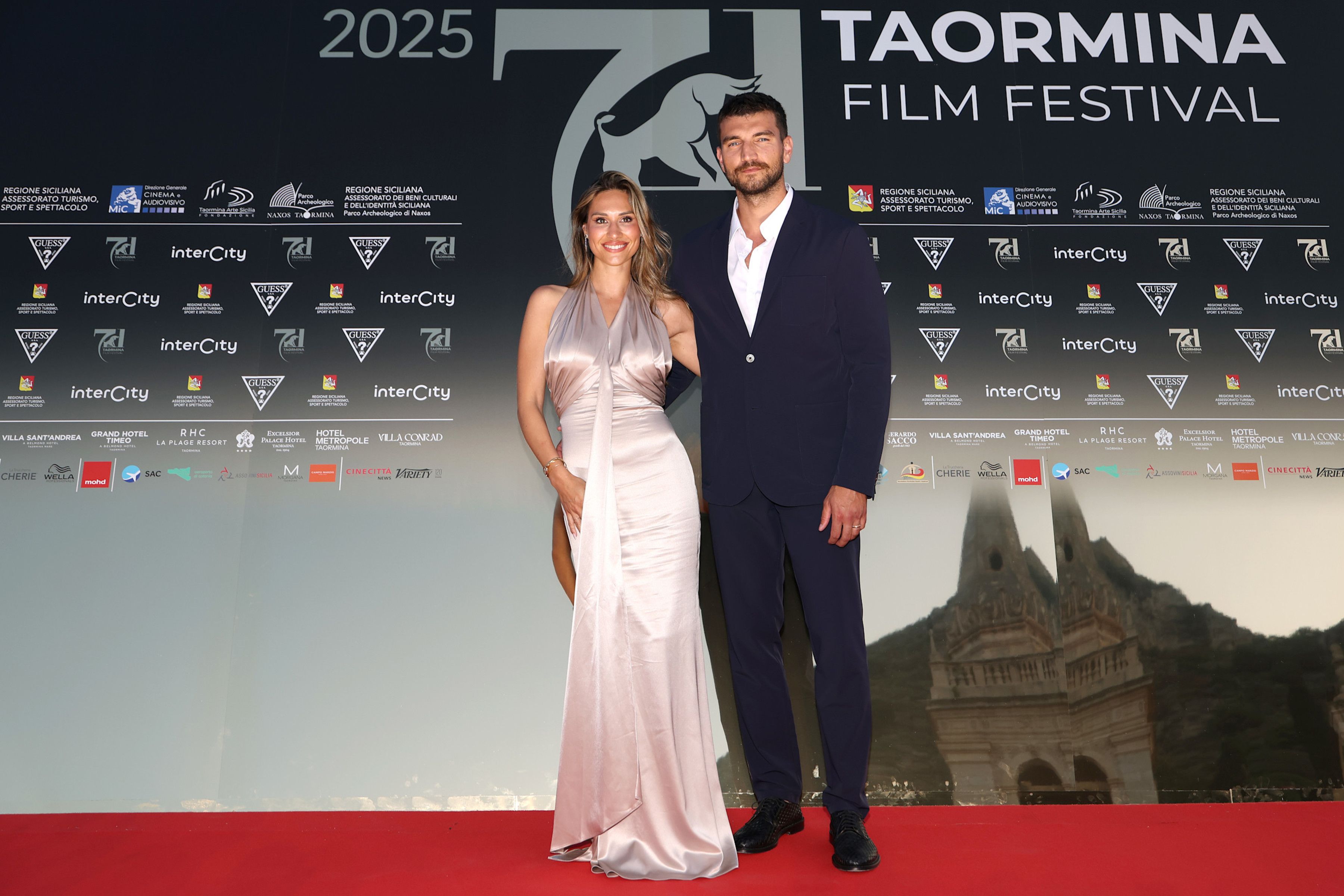 Beatrice Valli e il fidanzato Marco Fantini
Credit: Getty Images