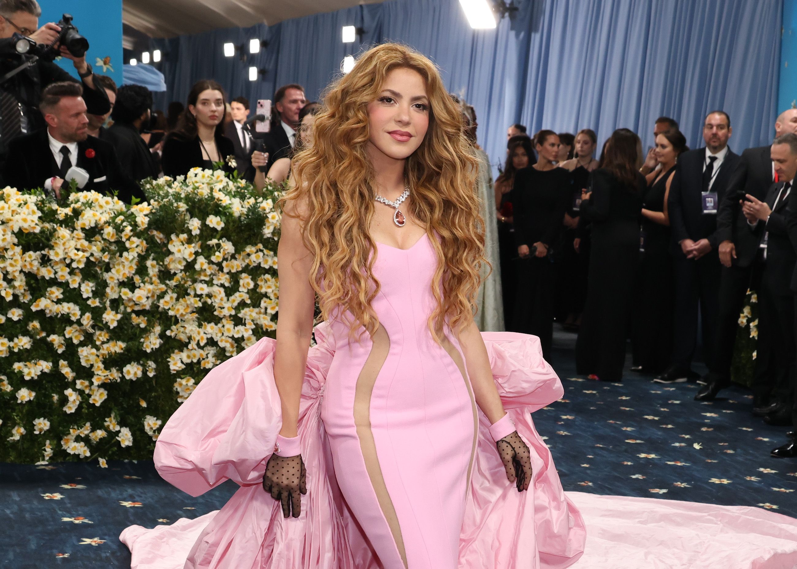 Shakira in Pasquale Bruni