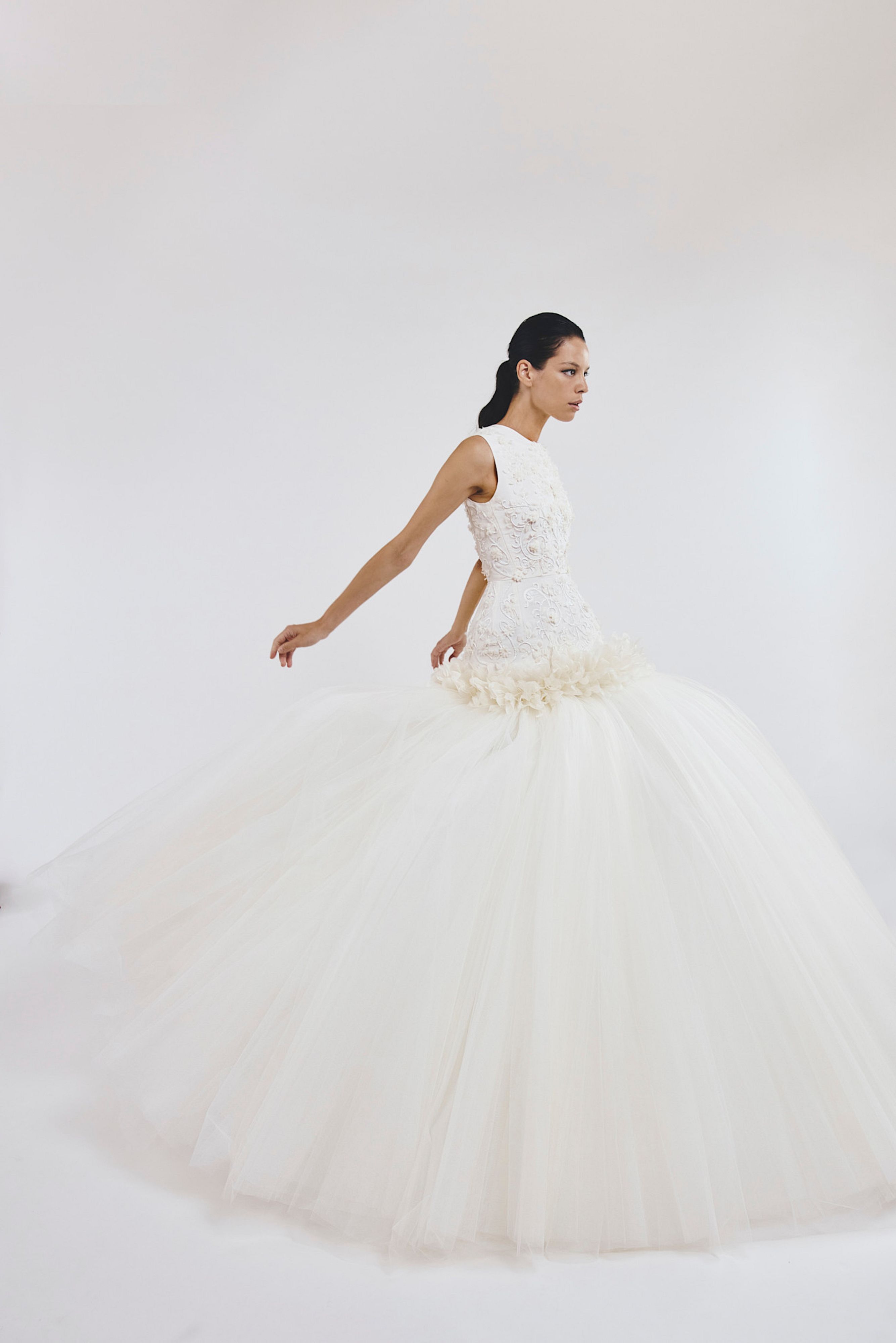 Giambattista Valli FW25 – Credit Launchmetrics.com/Spotlight