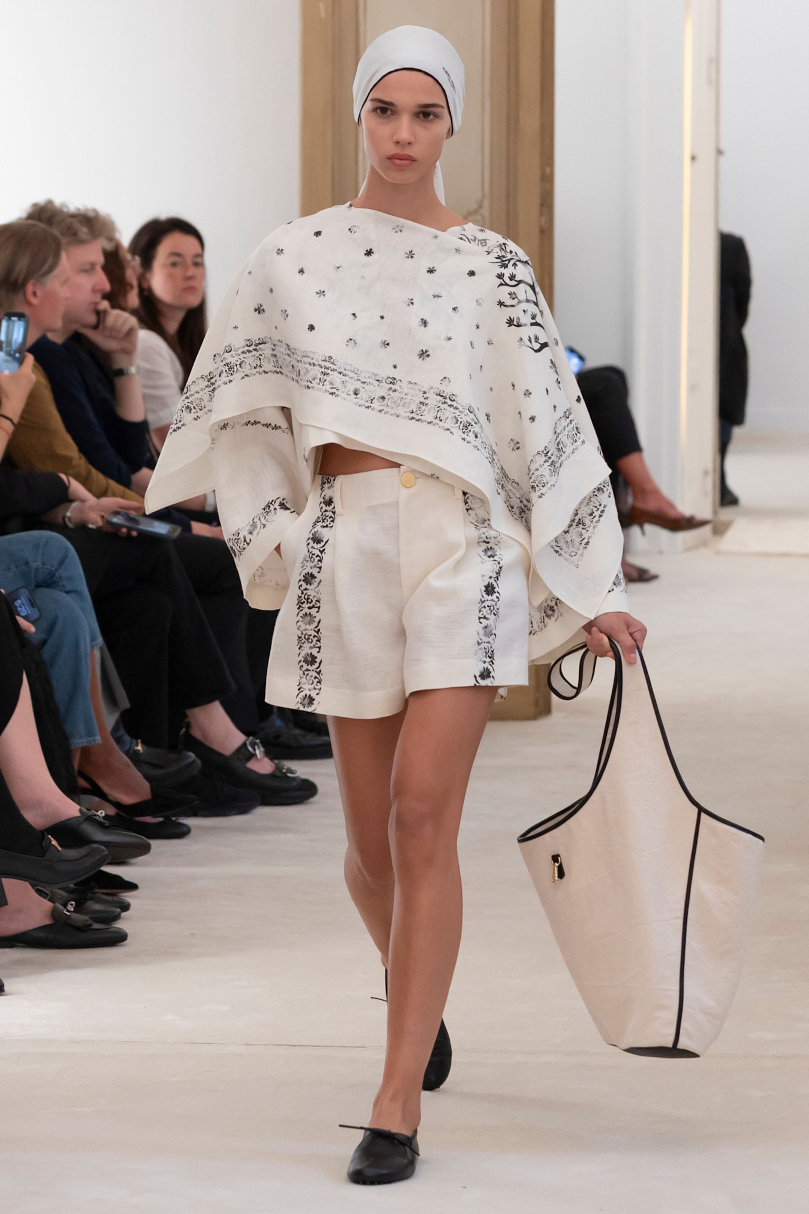 Alberta Ferretti, sfilata SS26 - Credits: Launchmetrics.com/Spotlight
