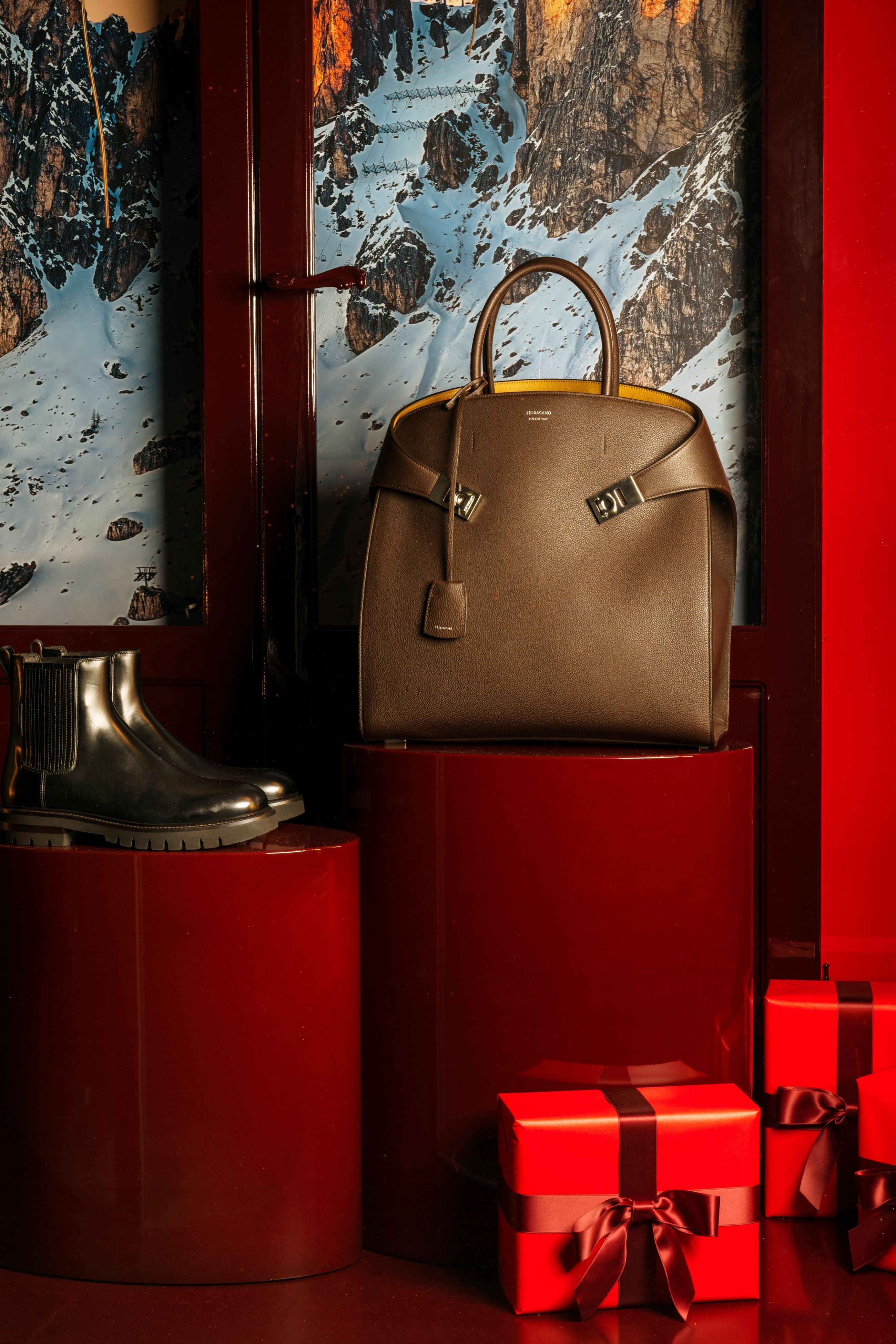 The Gift – Portrait of a Winter’s Tale by Ferragamo - Courtesy Press Office