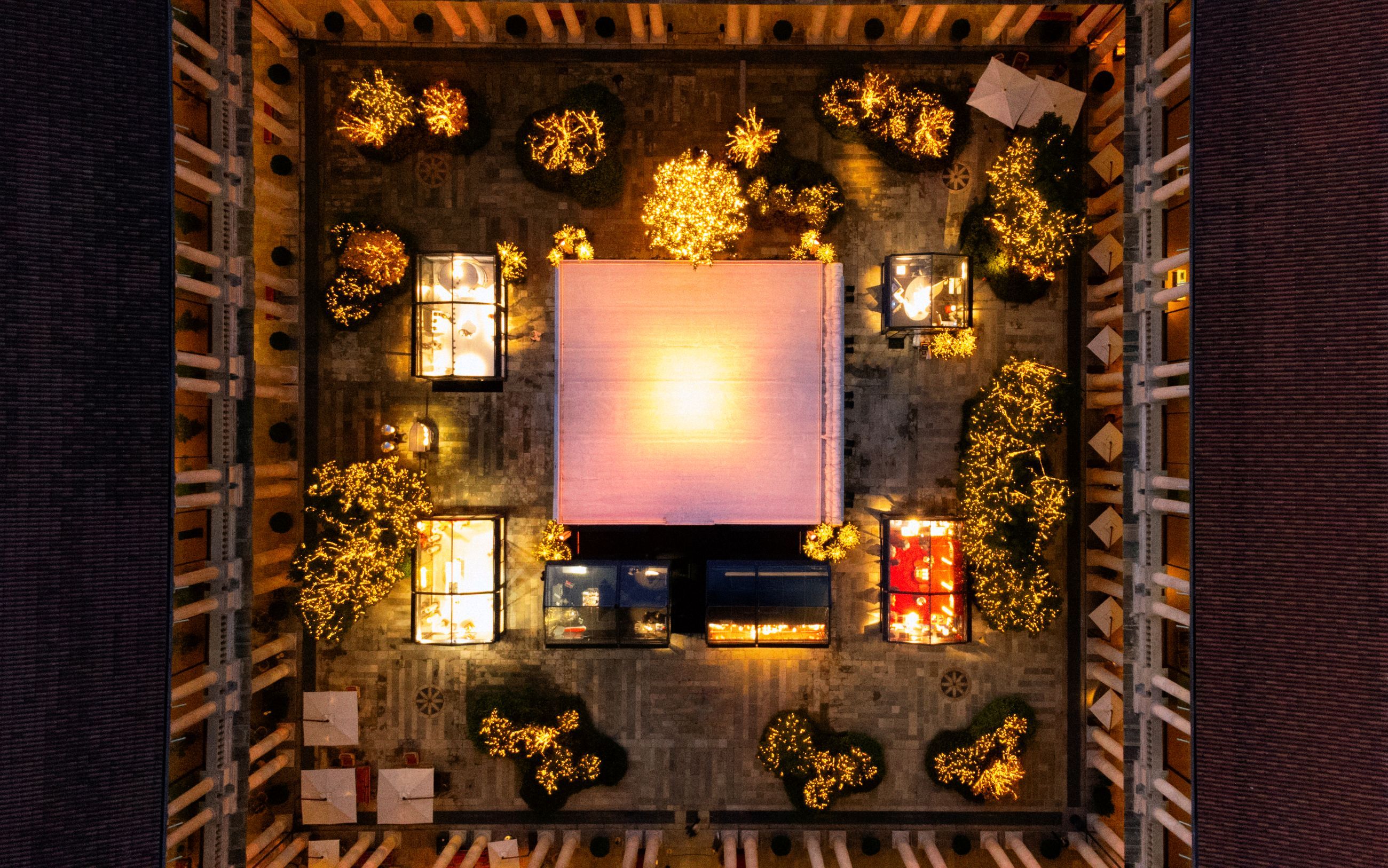 The Gift – Portrait of a Winter’s Tale by Ferragamo - Courtesy Press Office