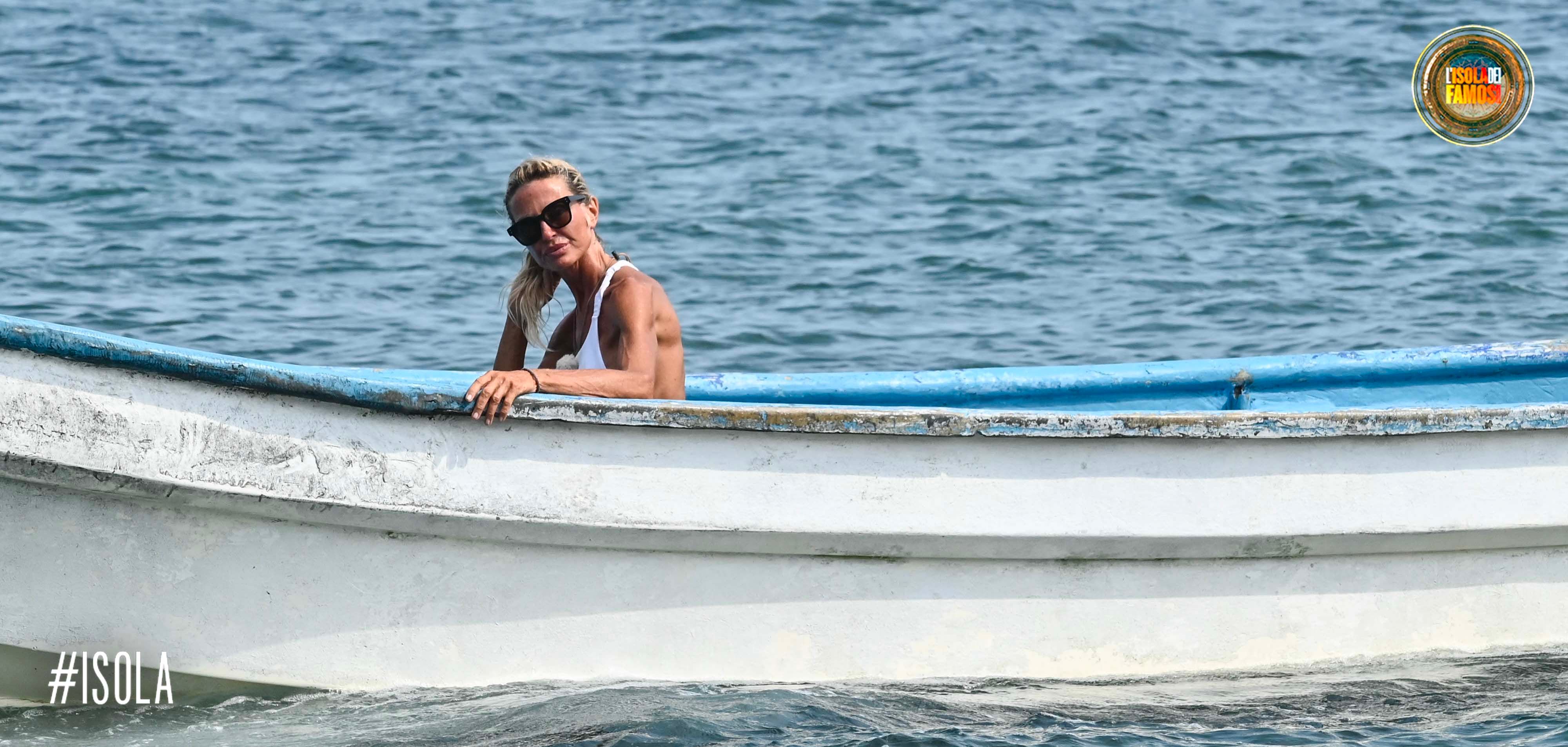 Nathaly ha vinto un viaggio in barca tra le acque cristalline dell'Honduras!