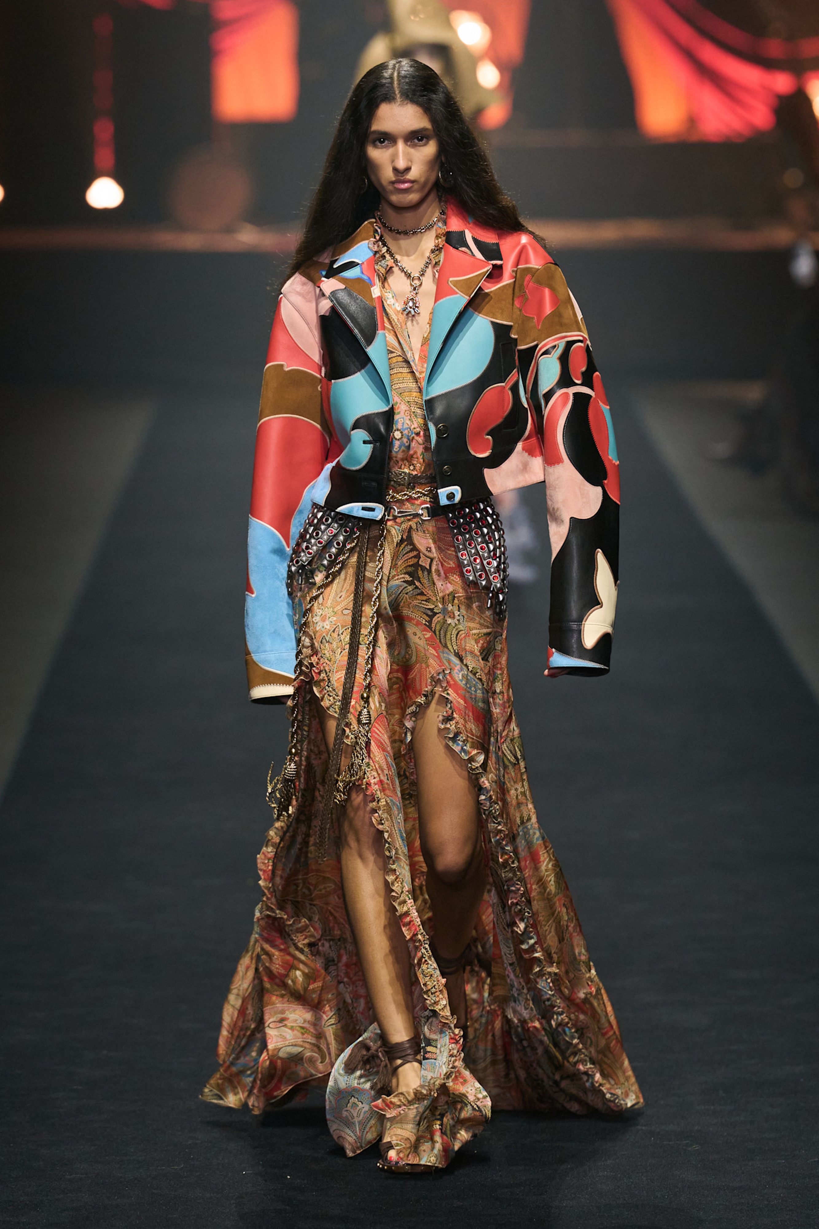 Etro, sfilata SS26 - Credits: Launchmetrics.com/Spotlight