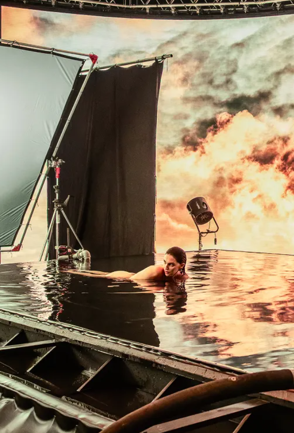 Susie Cave, Calendario Pirelli 2026 - Credits: Courtesy Press Office