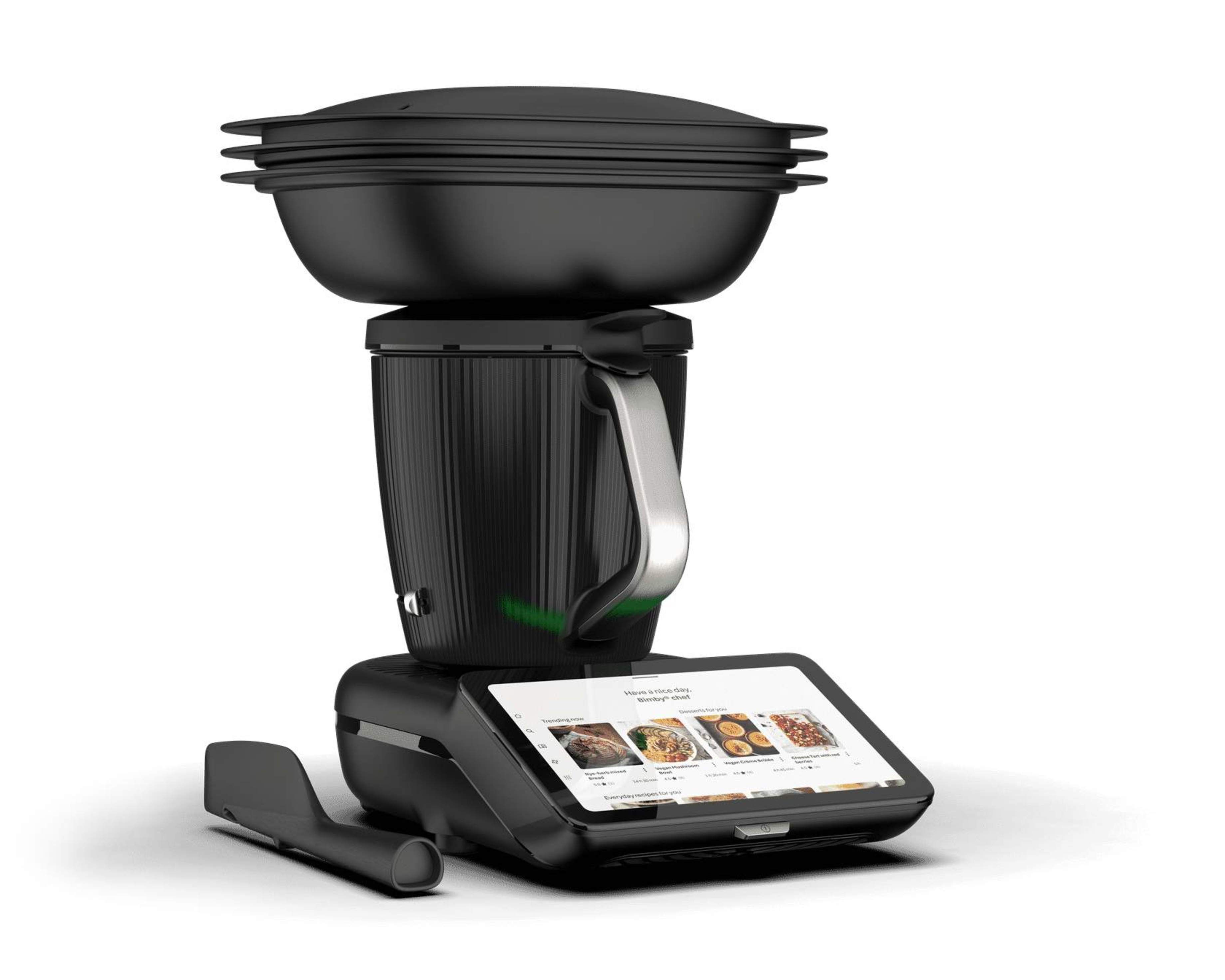 Bimby TM7 di Vorwerk con, funzioni avanzate come cottura sottovuoto, fermentazione e pulizia automatica potenziata - Credit: Courtesy Press Office