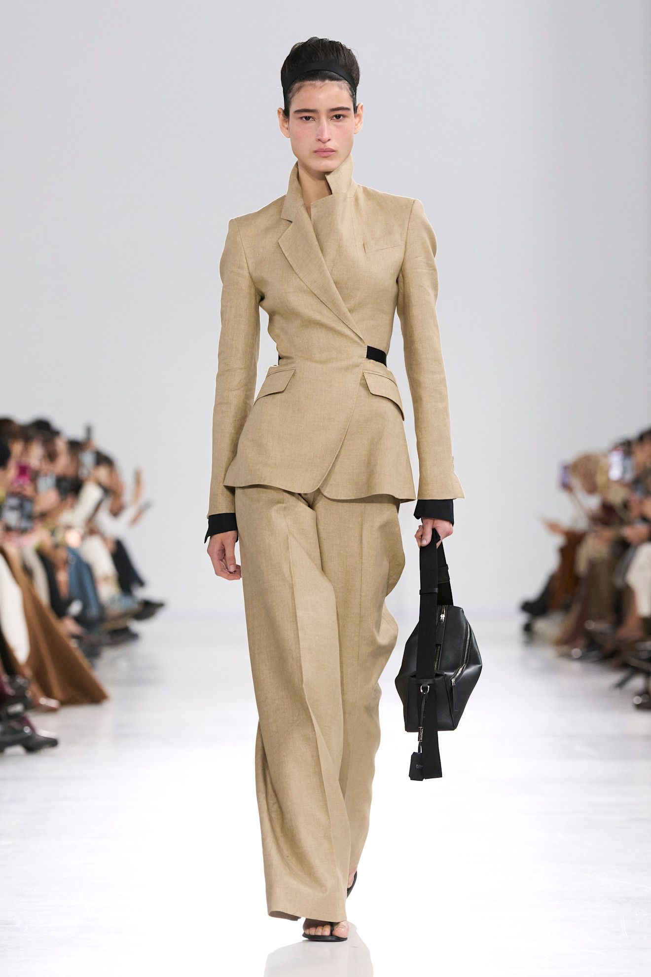 Max Mara, sfilata SS26
Credits: Launchmetrics.com/Spotlight