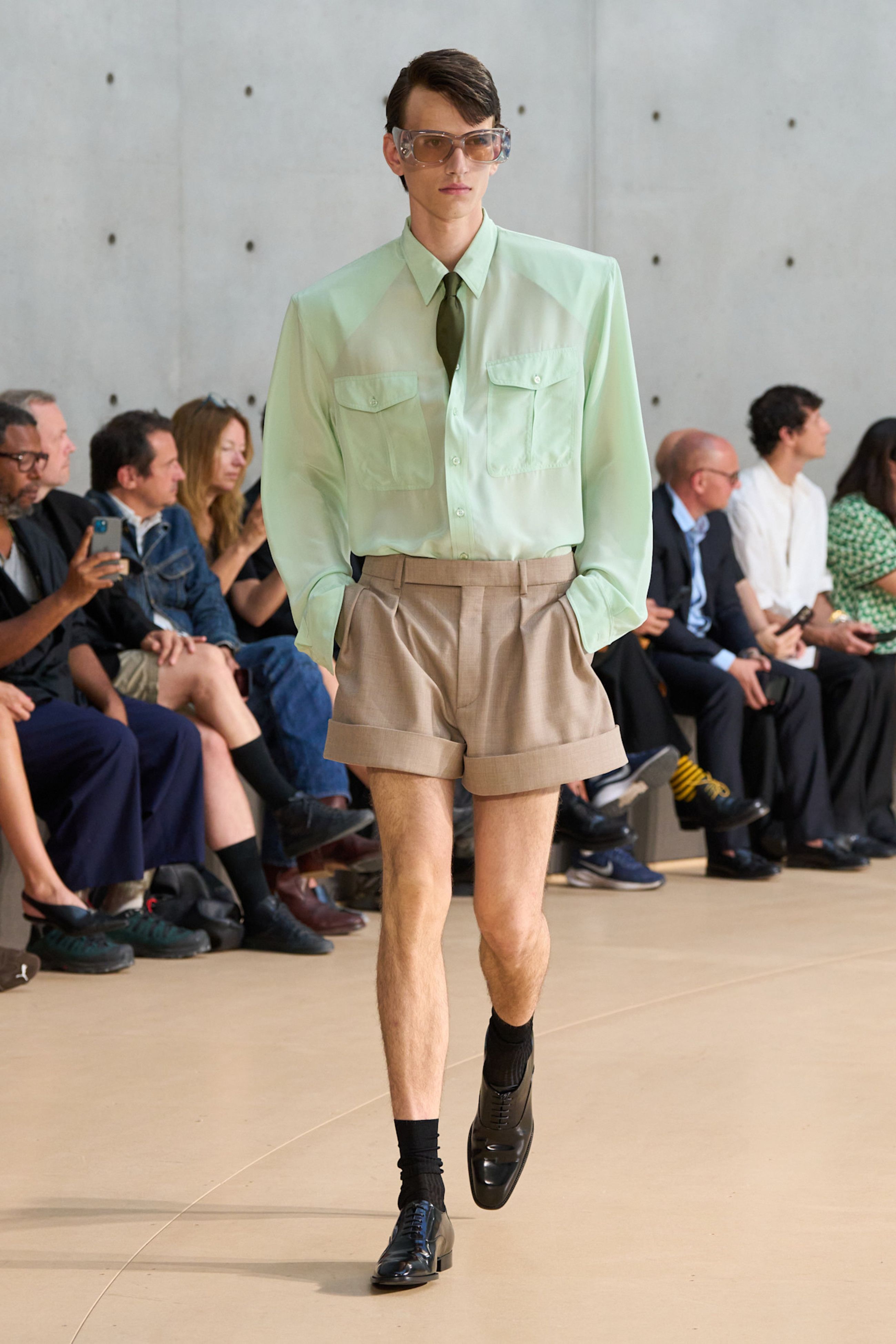 Yves Saint Laurent SS26 Menswear – Credit Launchmentrics