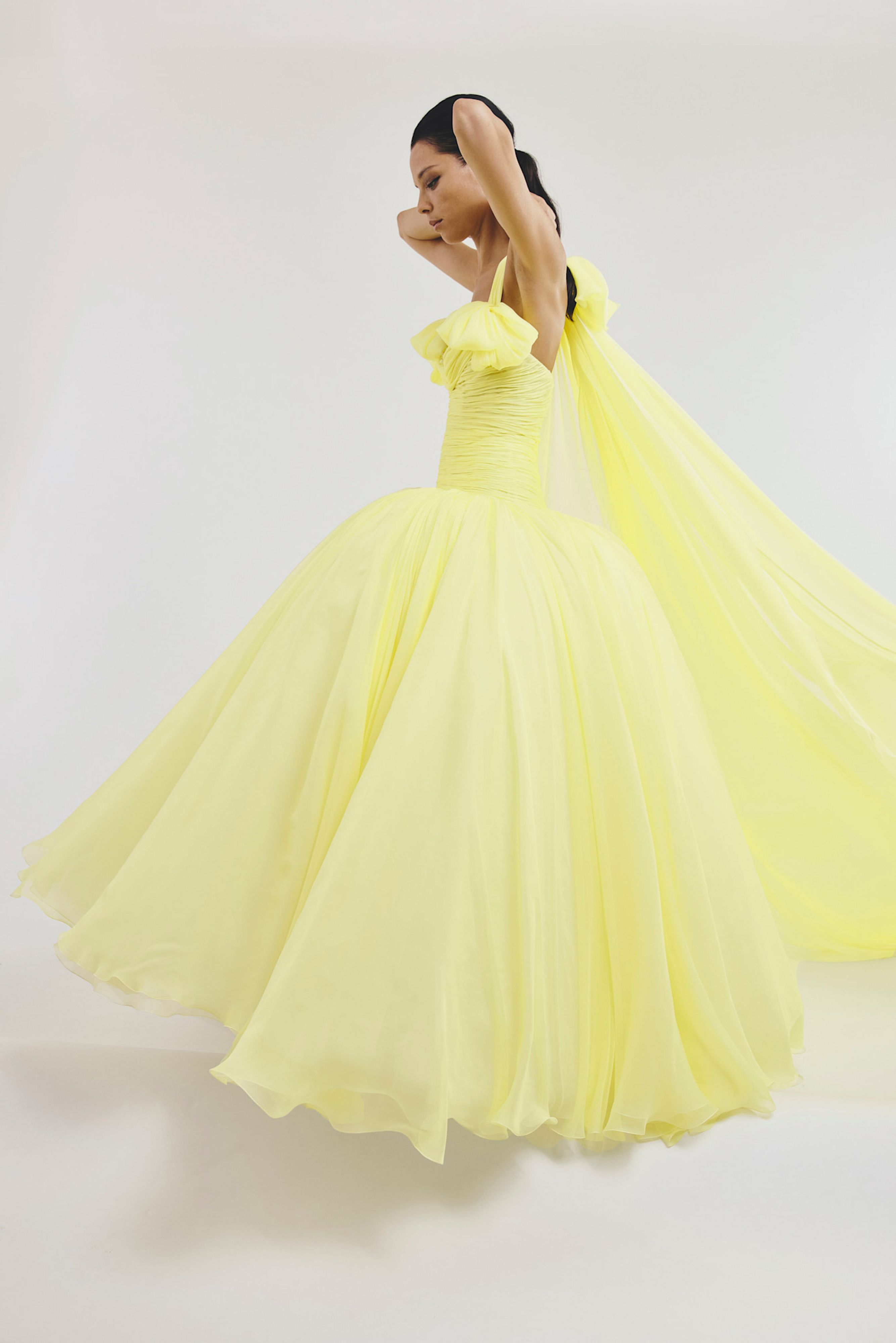 Giambattista Valli FW25 – Credit Launchmetrics.com/Spotlight