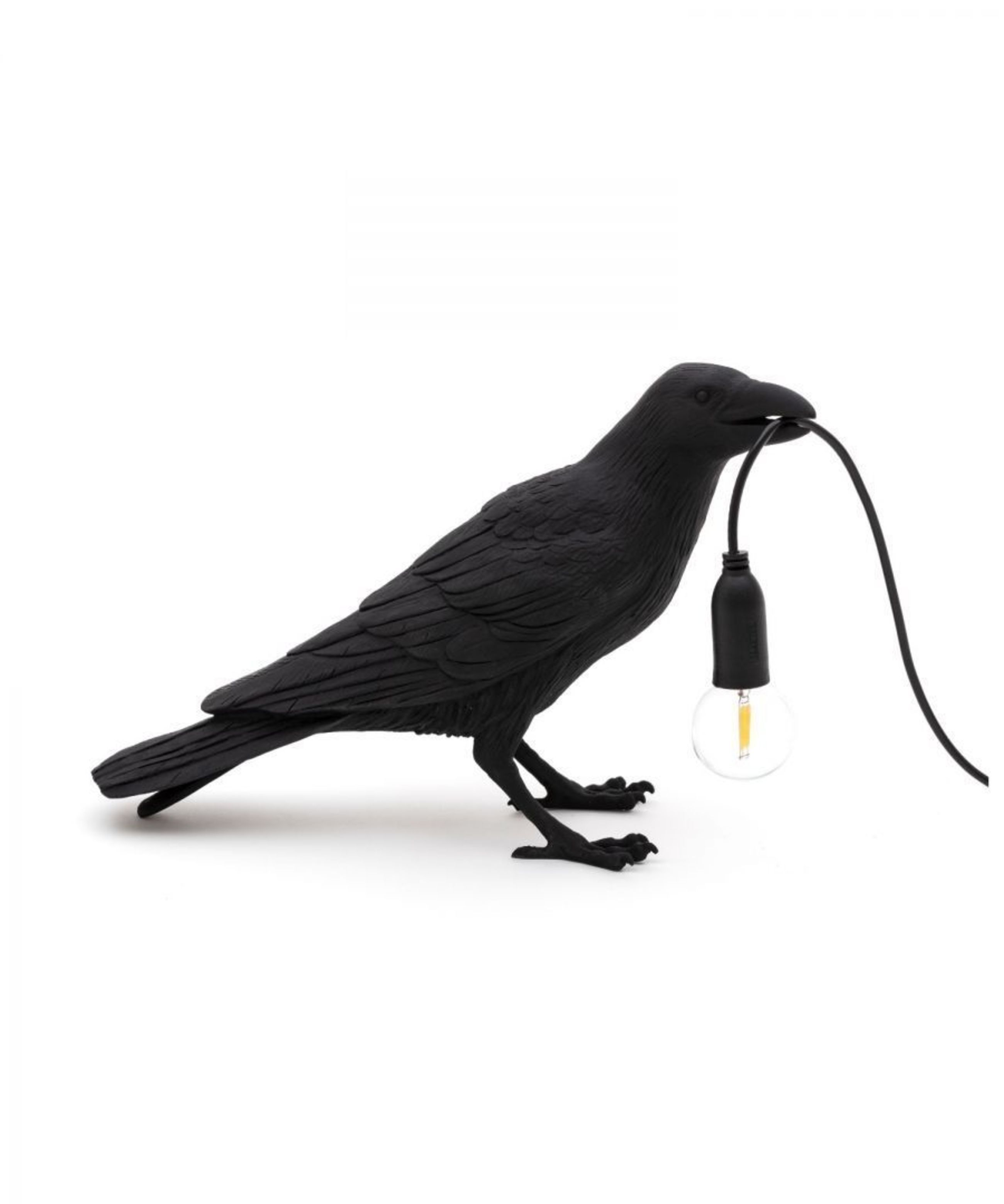 Bird Lamp Black Waiting, lampada cornacchia nera di Seletti. Credits: Courtesy Press Office