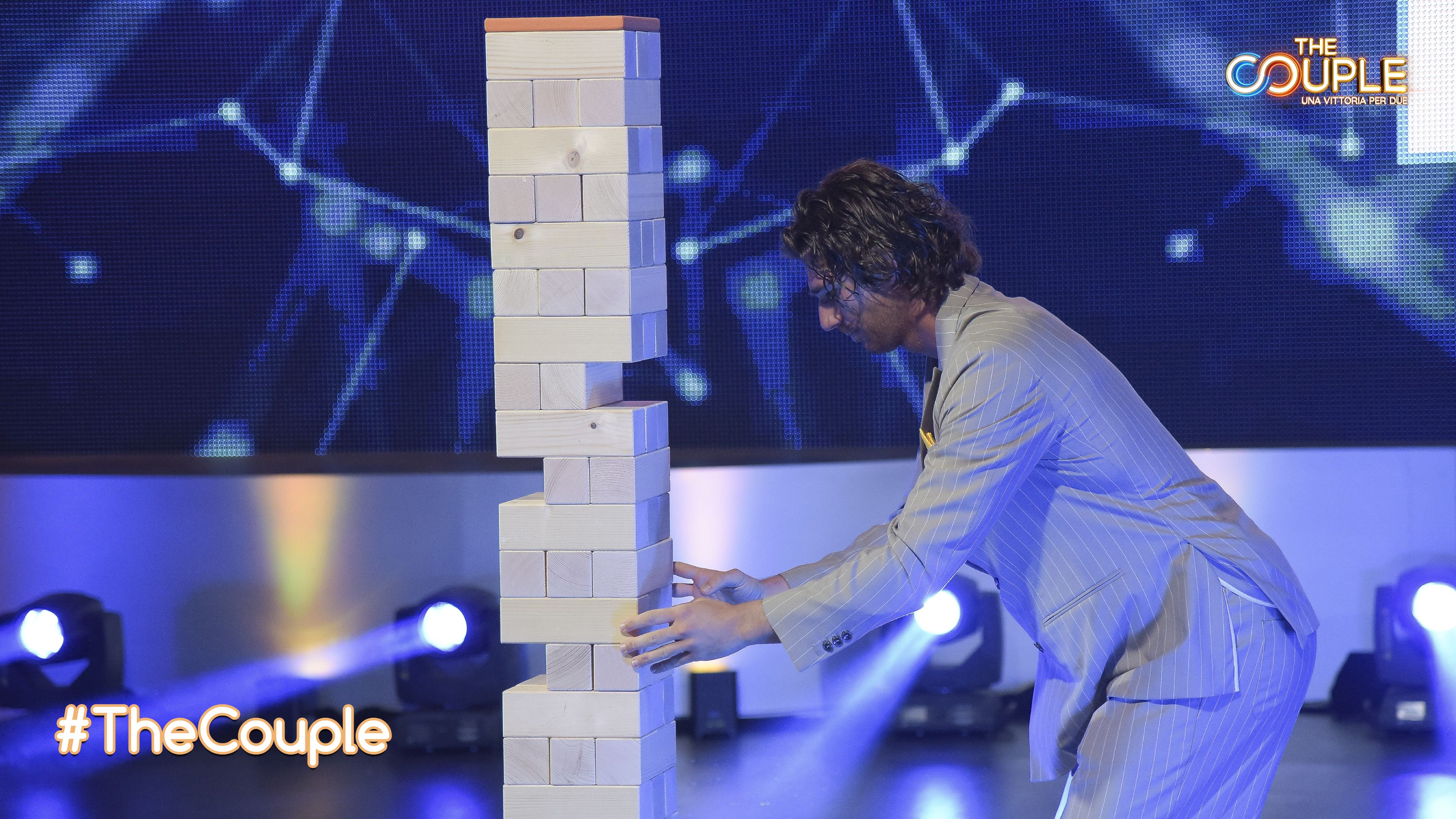 Attento a non far cadere nulla, Fabrizio Mileto!