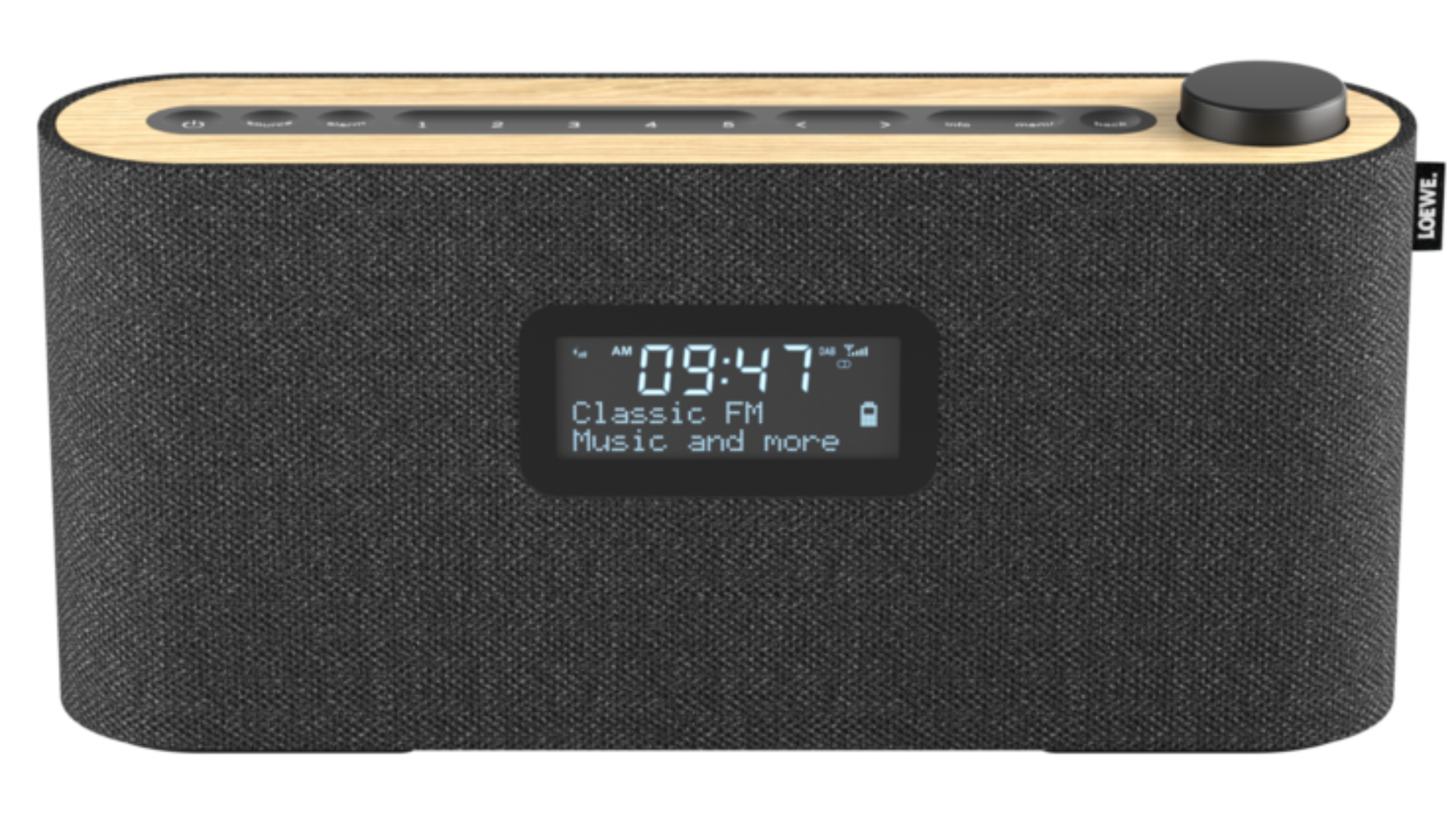 Il modello Radio. Frequency, color grigio basalto con sezioni in bamboo; Loewe
Credits: www.loewe.tv.com