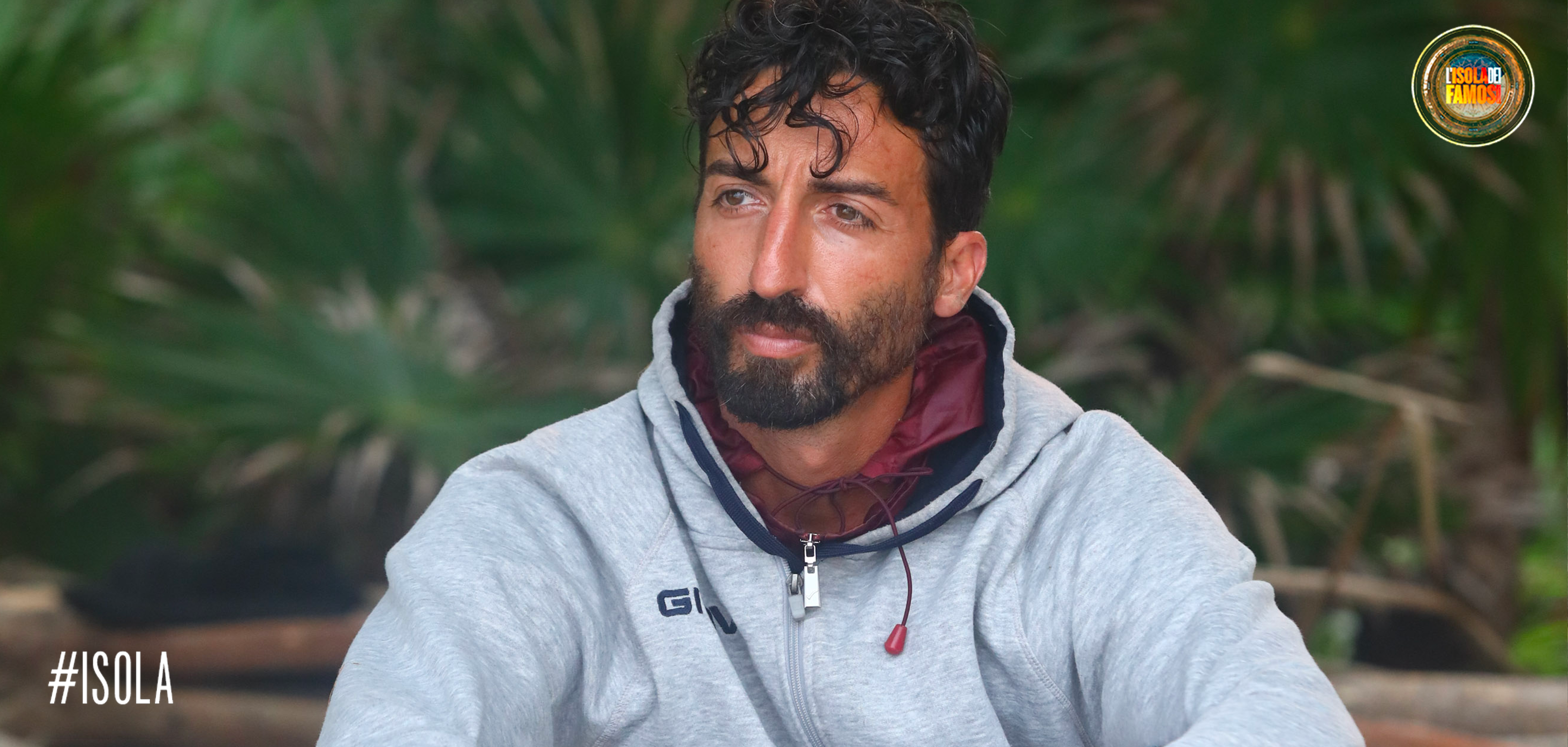 Samuel pronto a cominciare una nuova giornata sull'Isola.