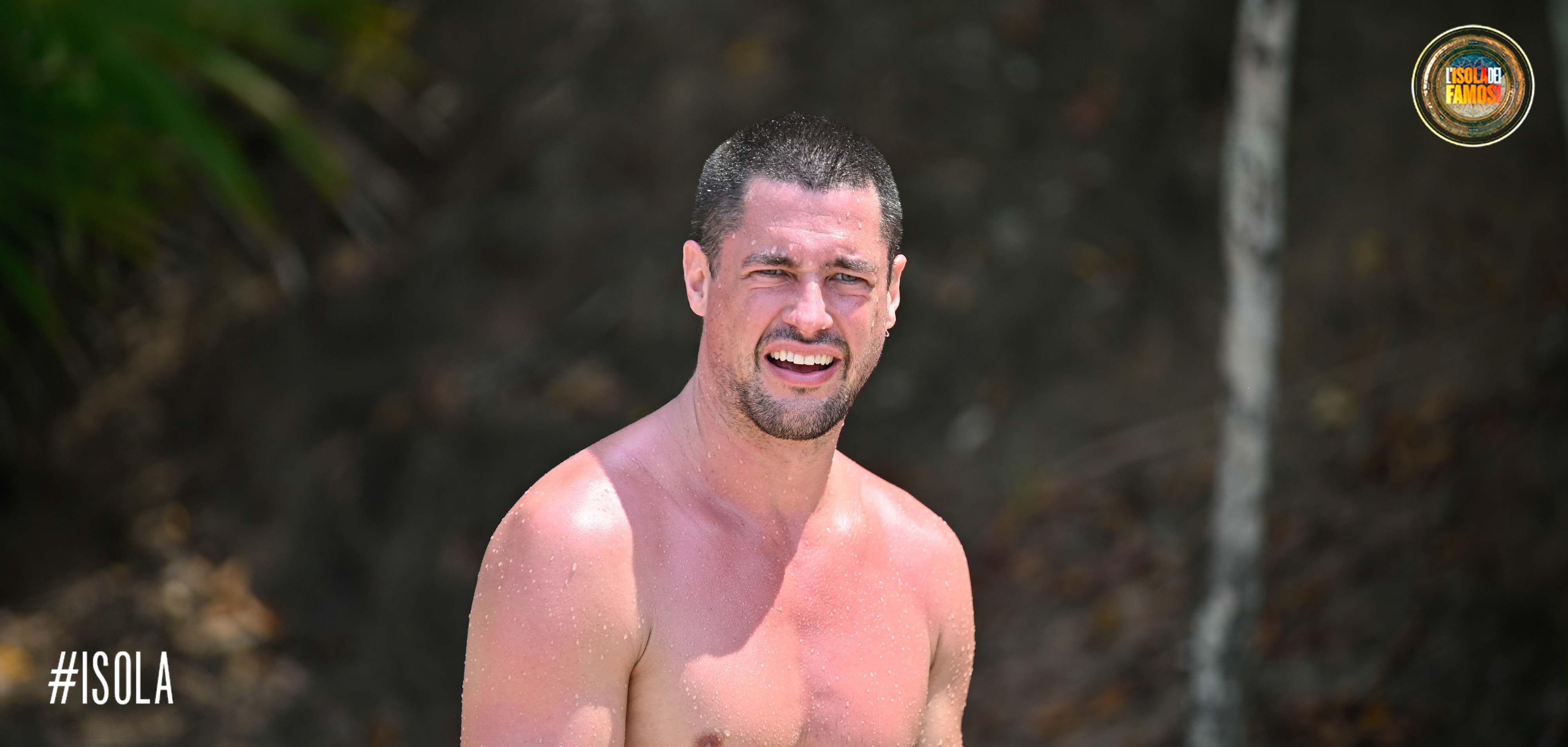 Christopher Leoni si abbronza su Playa Tosta