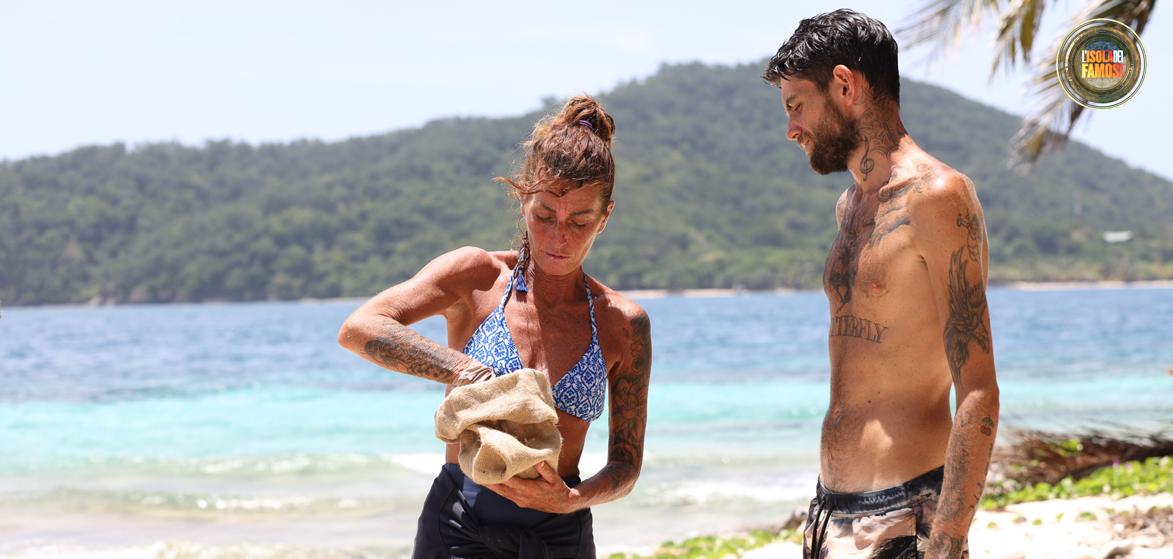 Il riso scarseggia. Cristina confida a Jey di voler rinunciare alla sua porzione.