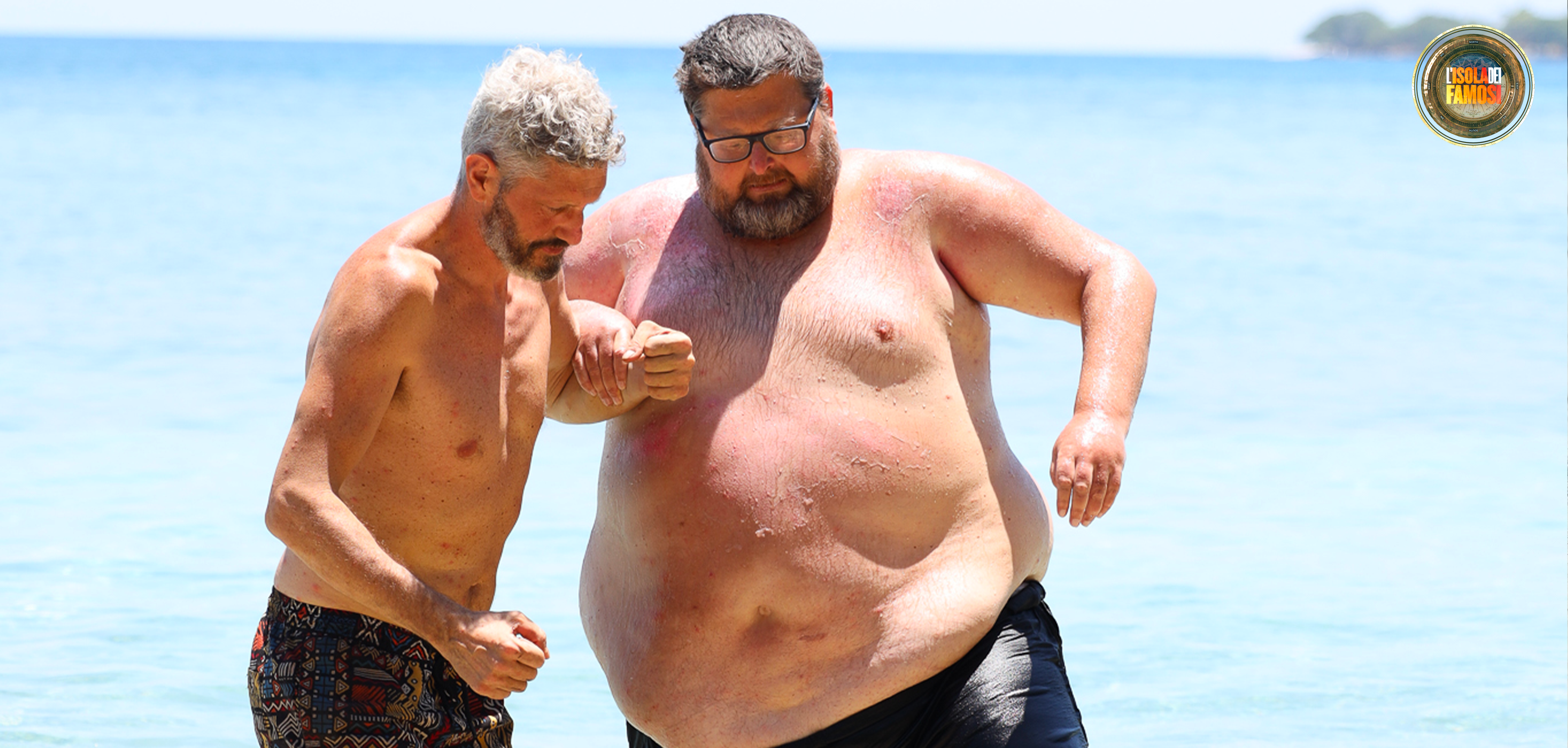 Omar aiuta Mario a raggiungere il resto del gruppo.