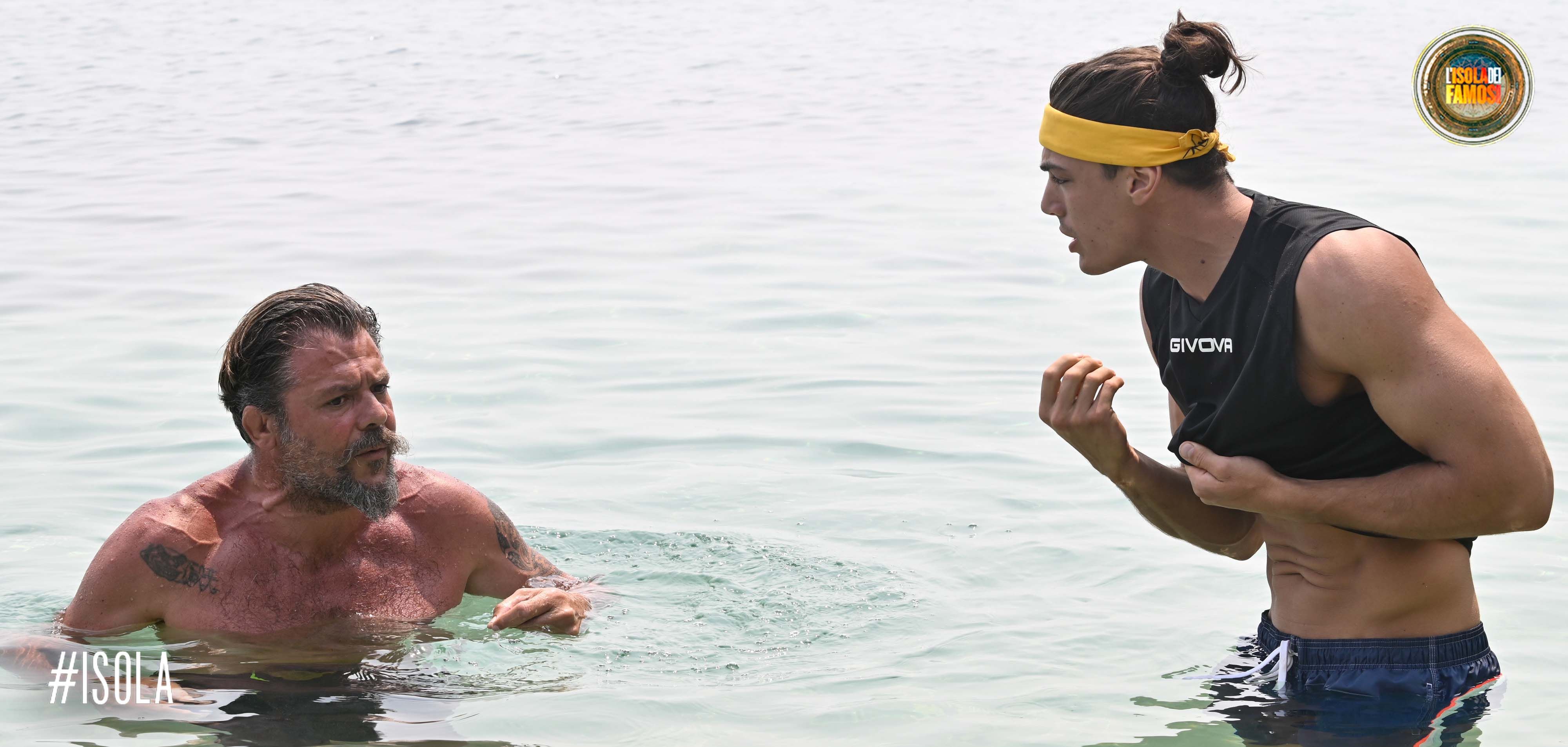Prosegue l'avventura dei Naufraghi sulle spiagge dell'Honduras e in questi giorni a mancare non sono di certo state le numerose difficoltà da affrontare.