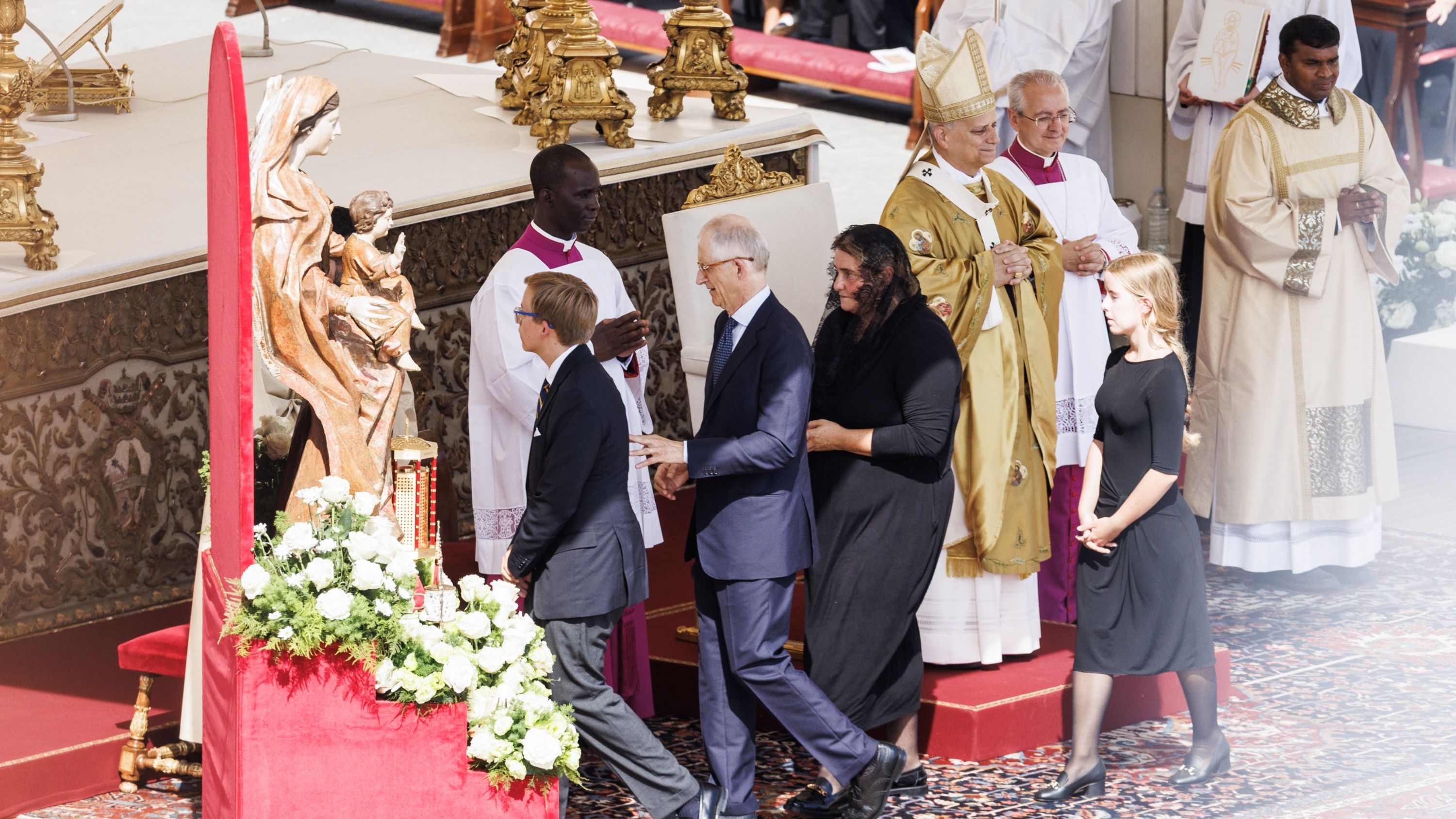 I genitori di Carlo Acutis alla Messa e al Rito della Canonizzazione del figlio