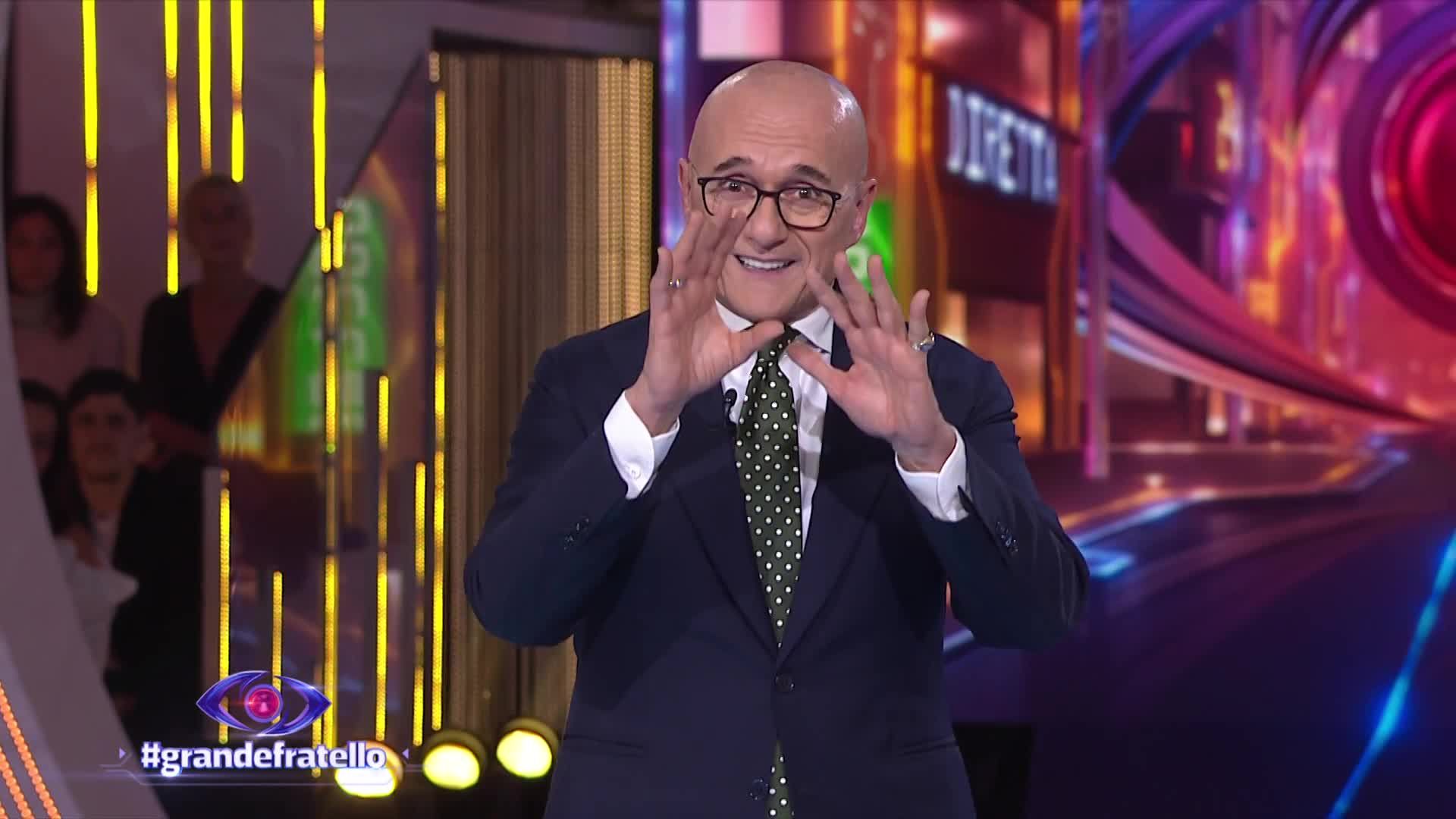 Alfonso Signorini conduce il Grande Fratello