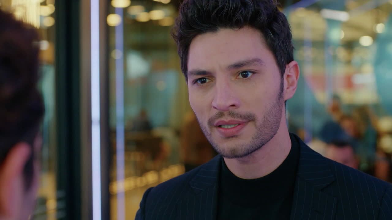 Una scena di Love, Reason, Get even