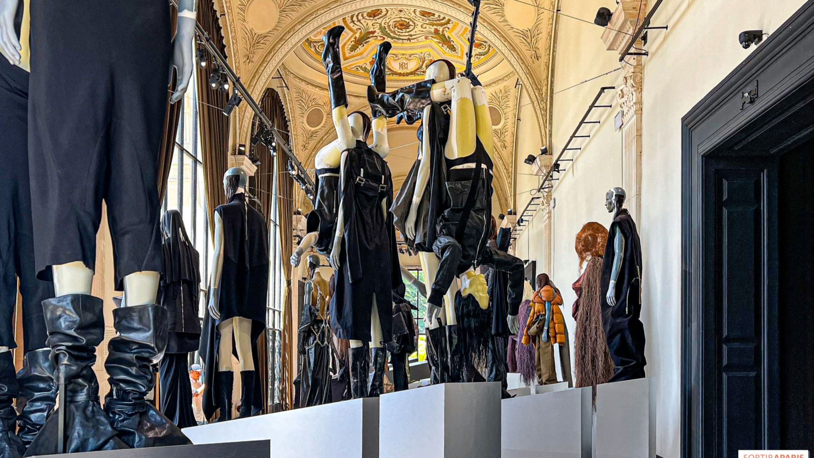 Immagine dalla mostra “Rick Owens” presso il Palais Galliera di Parigi in mostra fino al 4 gennaio 2026 - Courtesy Press Office