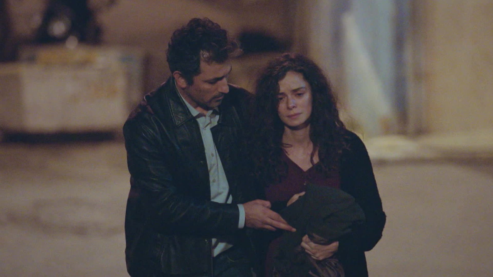 Arif e Bahar in una scena de La forza di una donna 3