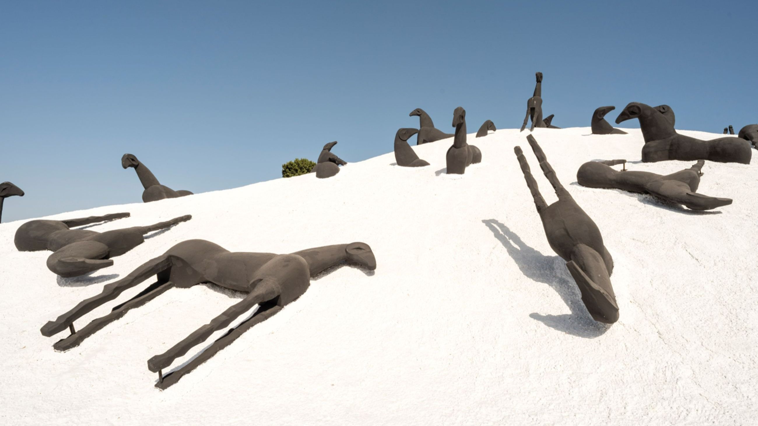 Montagna di Sale, Mimmo Paladino - Courtesy Press Office 