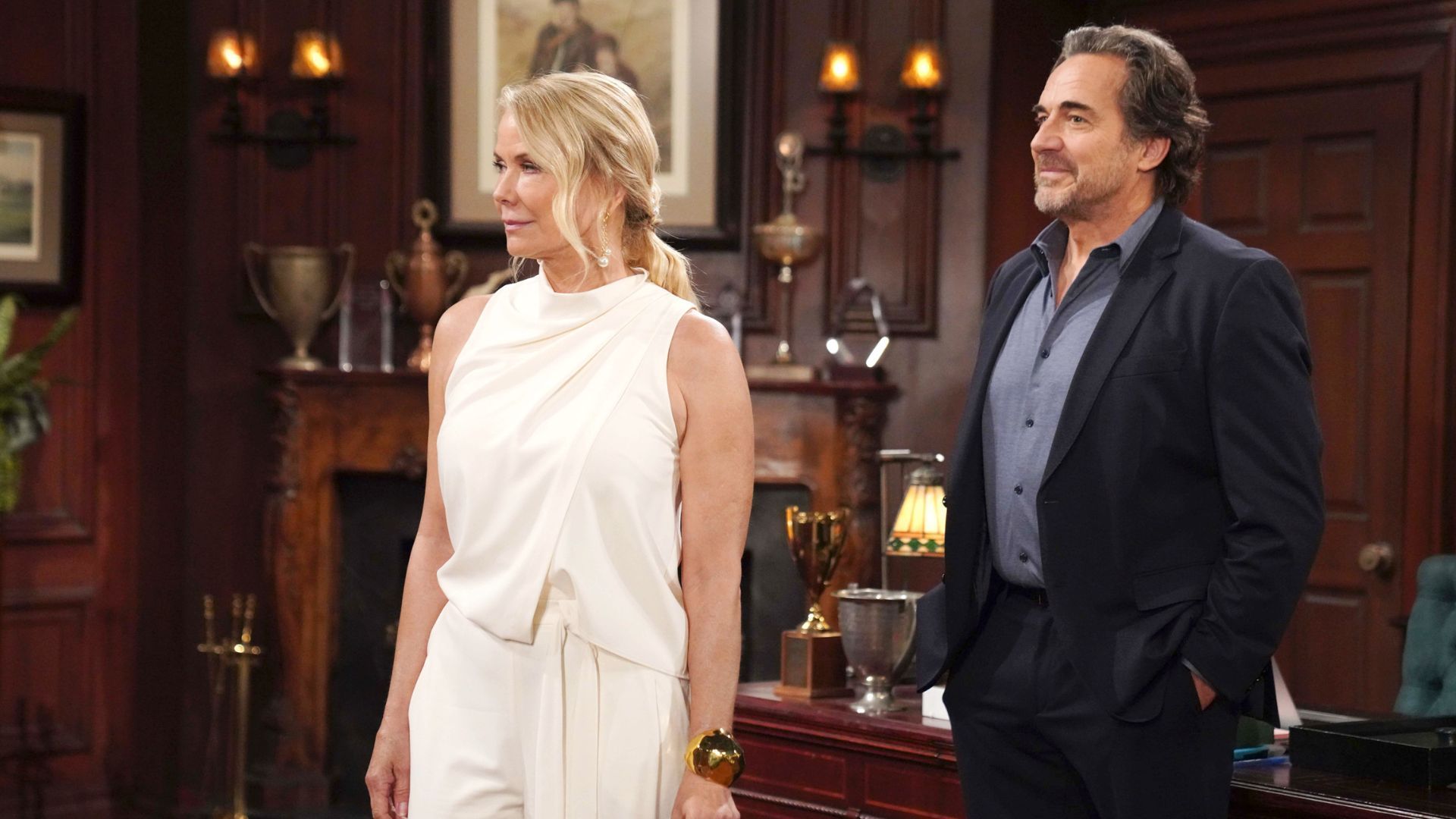 Katherine Kelly Lang (Brooke) e Thorsten Kaye (Ridge) in una scena di Beautiful