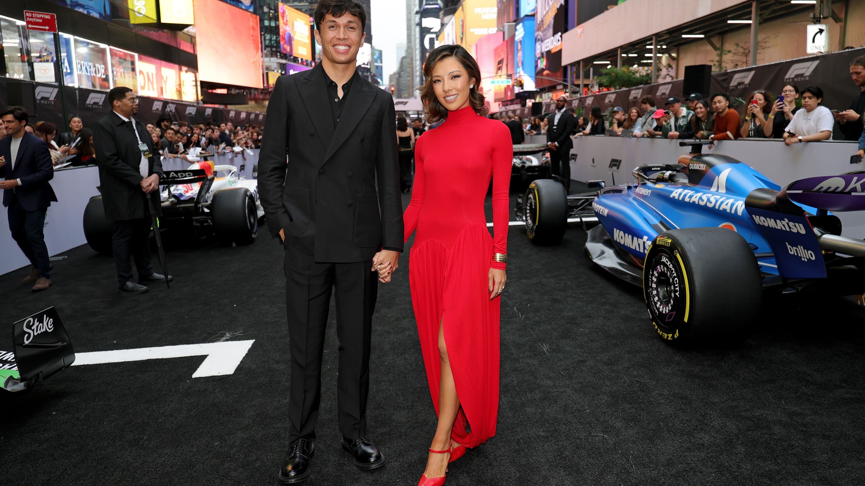 Alexander Albon e Lily Muni He alla Première Mondiale di “F1® The Movie”, a Times Square a New York City, il 16 giugno 2025
Credits: Getty Images