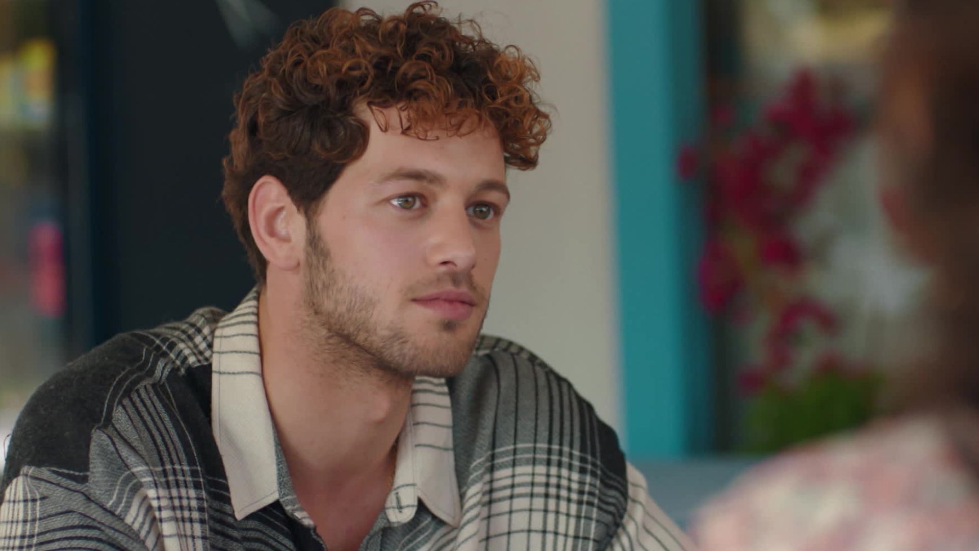 Rami Narin (Alper) in una scena di Be My Sunshine