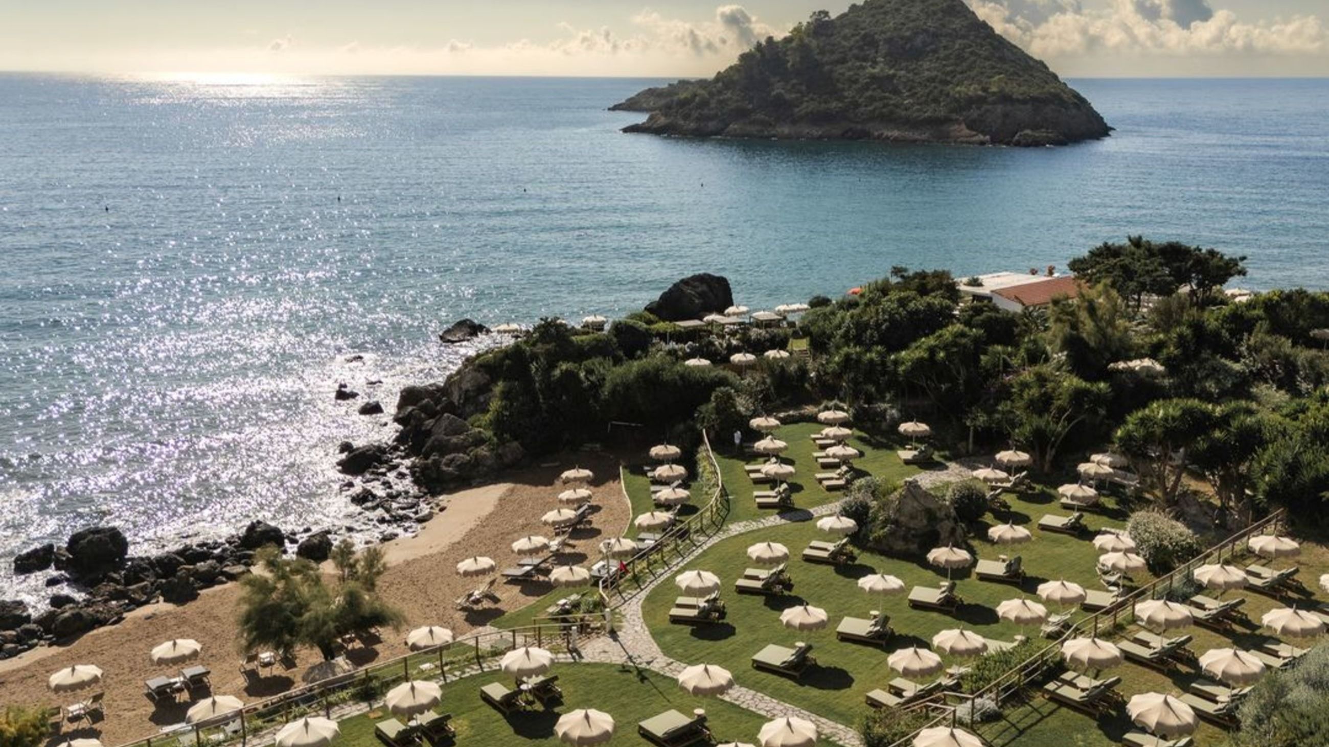  Isolotto Beach Club, Porto Ercole - Courtesy Press Office