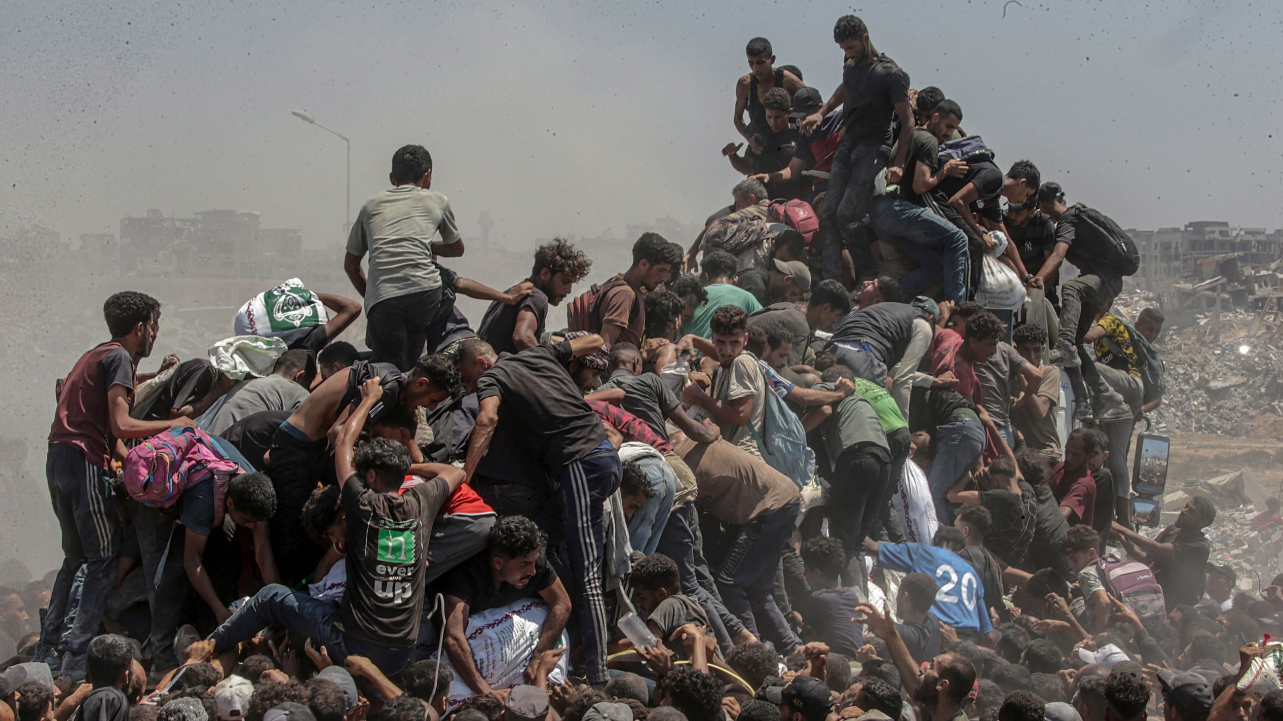 Titolo: Emergenza umanitaria a Gaza © Saber Nuraldin, EPA Images