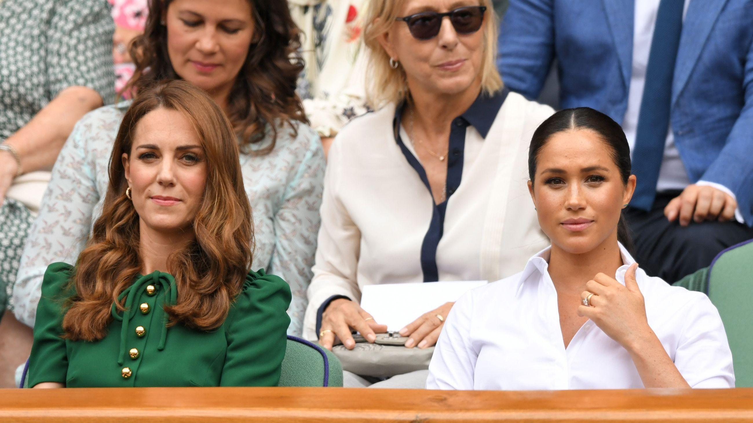 Caterina, Duchessa di Cambridge, e Meghan, Duchessa di Sussex, nel Royal Box sul Campo Centrale durante la dodicesima giornata dei Campionati di Wimbledon, presso l’All England Lawn Tennis and Croquet Club, il 13 luglio 2019 a Londra, Inghilterra - Credits: Getty Images