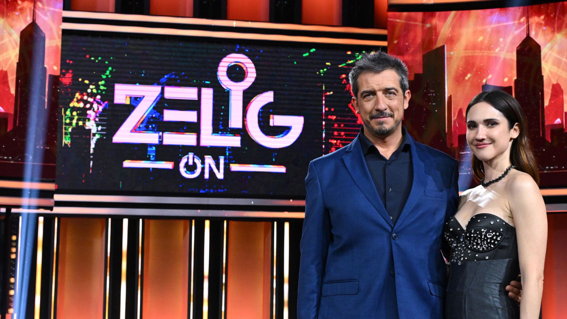 Paolo Ruffini e Lodovica Comello sul palco di Zelig On