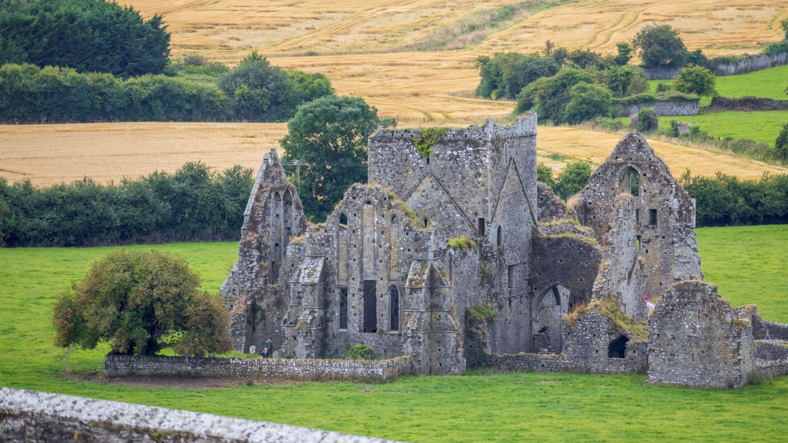 La Rocca di Cashel, detta anche Cashel dei Re e Rocca di San Patrizio, nella contea di Tipperary, sede tradizionale dei re di Munster - Credits Getty Images