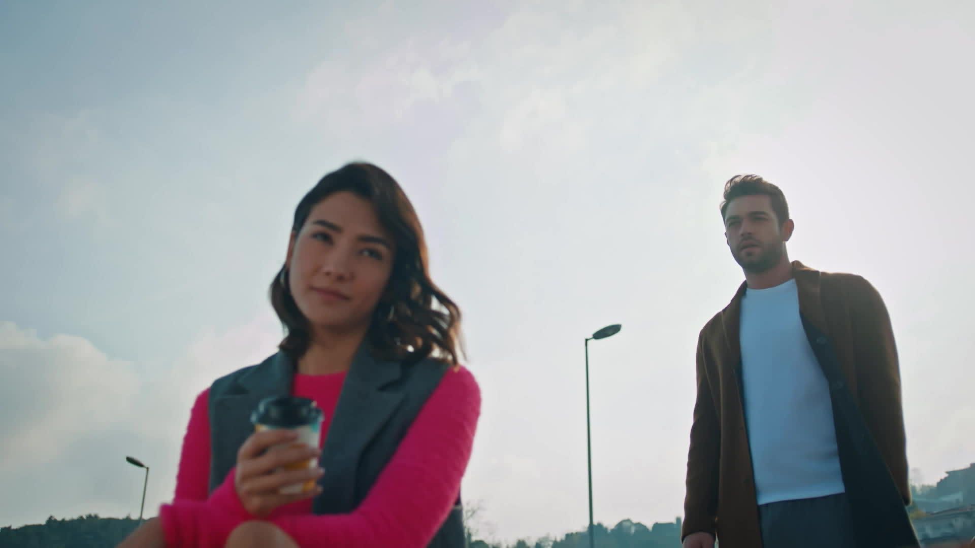Demir e Selin in una scena di Everywhere I go