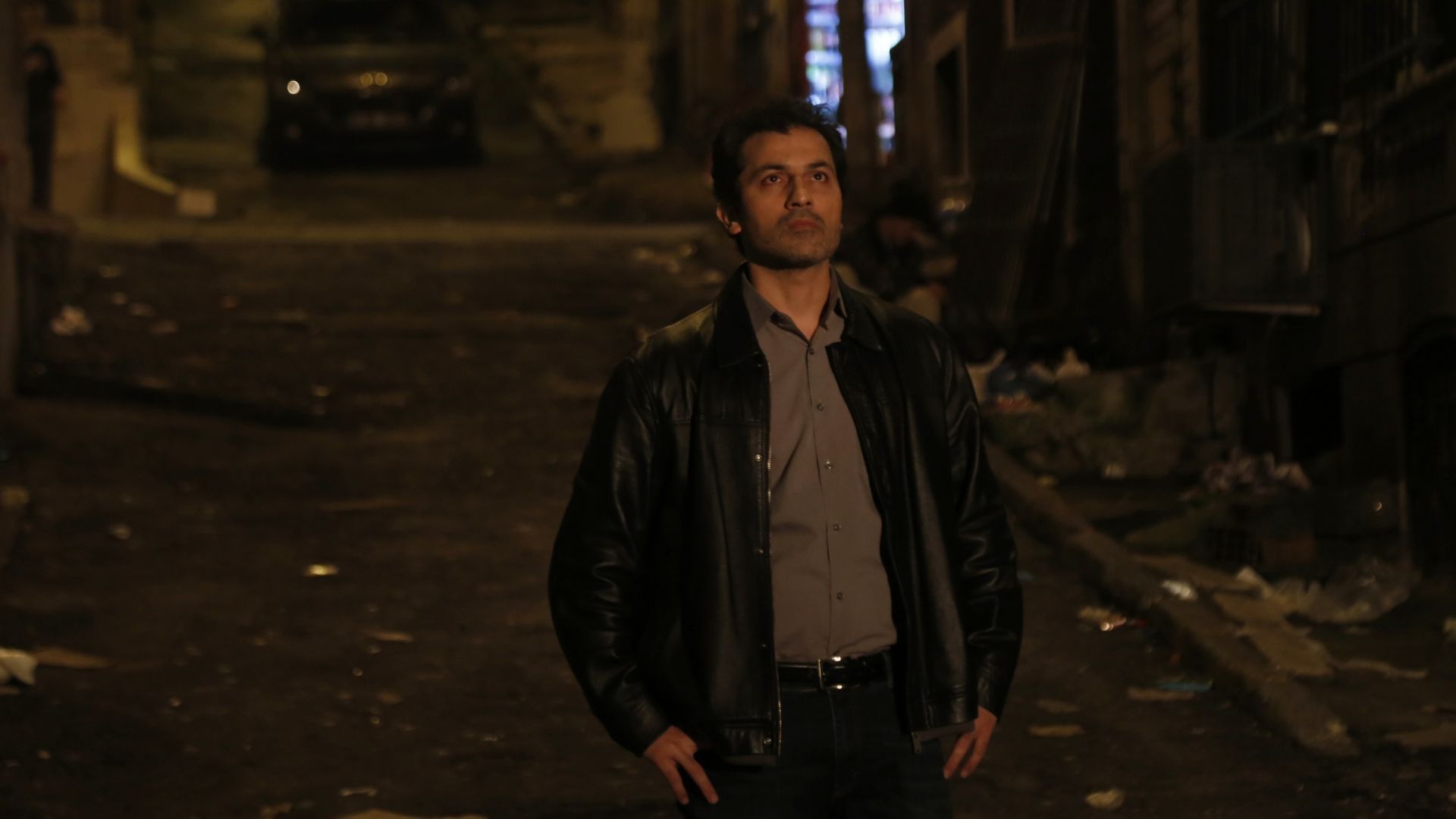Feyyaz Duman (Arif) in una scena de La forza di una donna 2