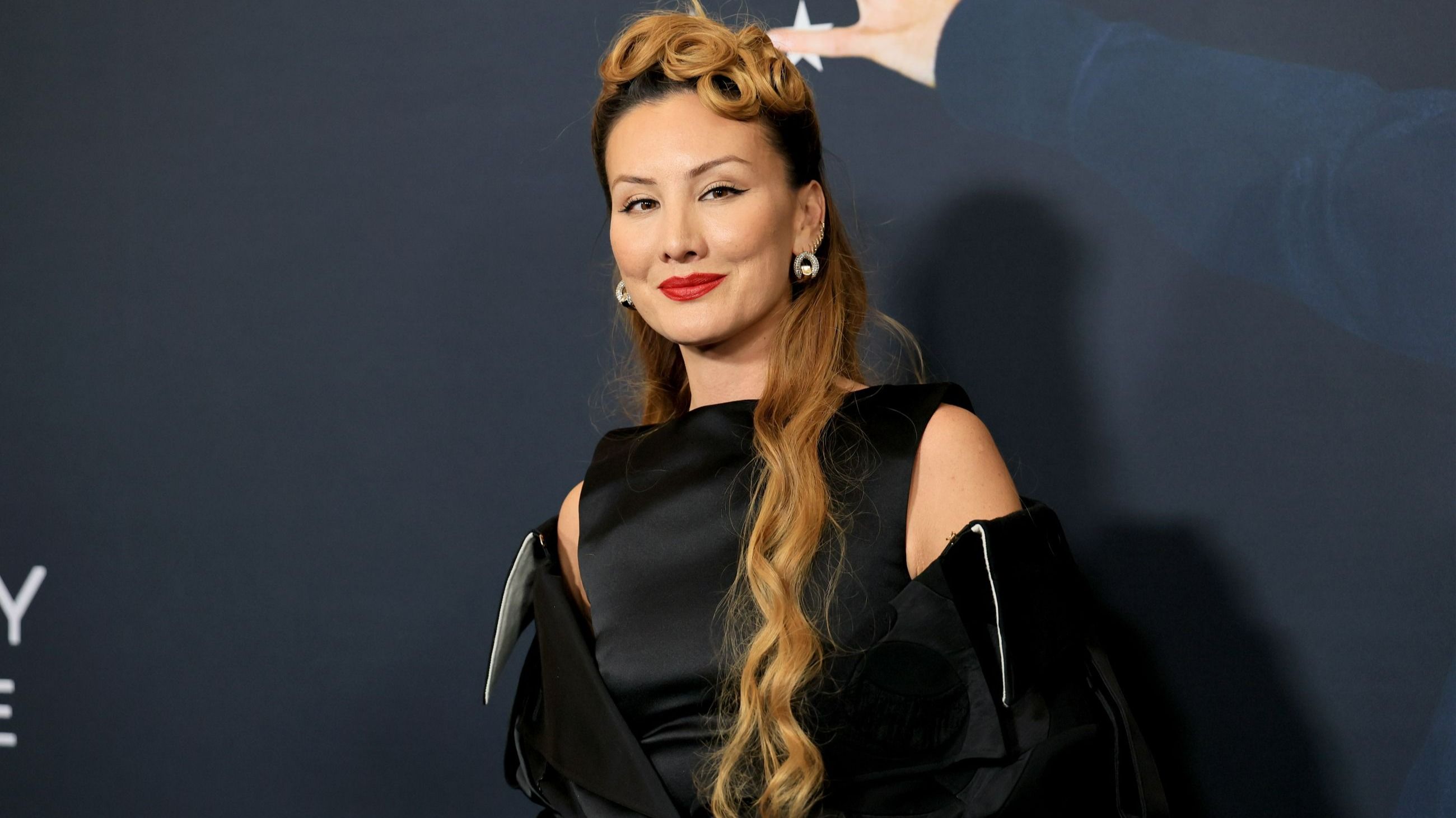 Miyako Bellizzi alla prima newyorkese del film “Marty Supreme”, 2025