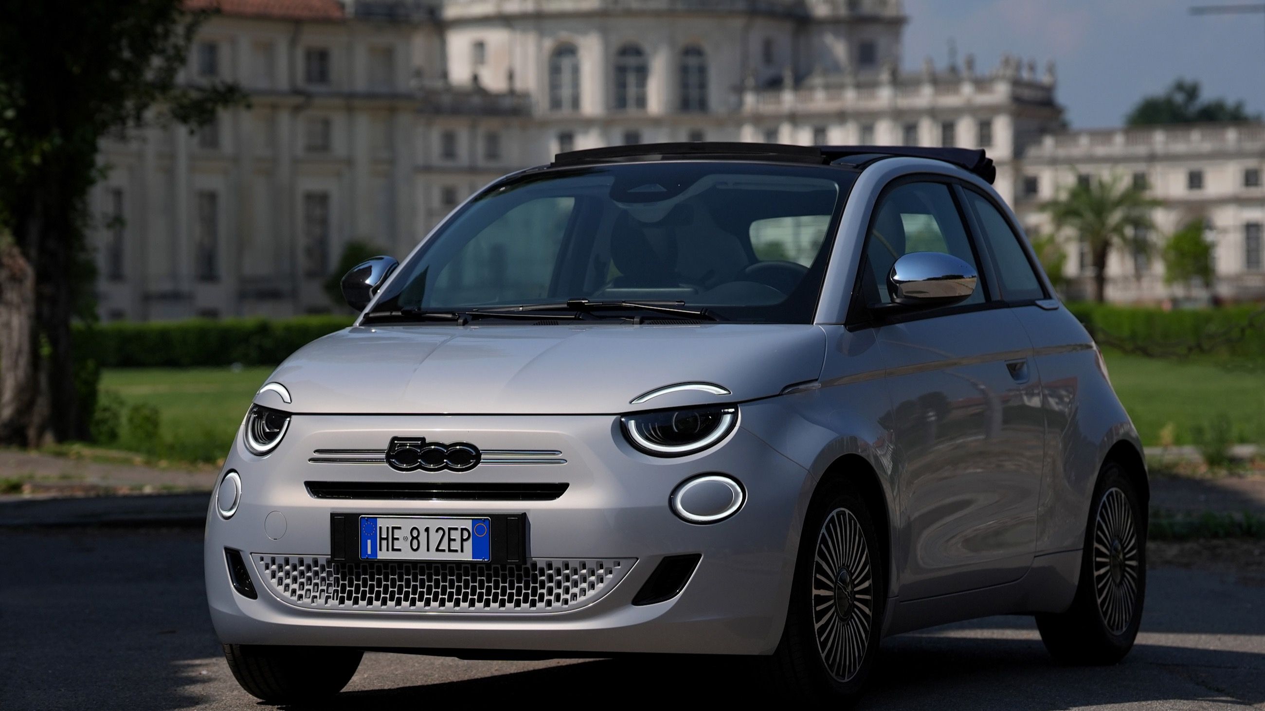 Fiat 500 Hybrid Cabrio Dolcevita - Credits: Courtesy Press Office