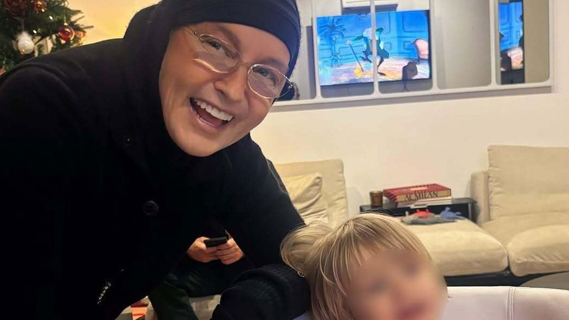 Instagram: @eleonoragiorgiofficial