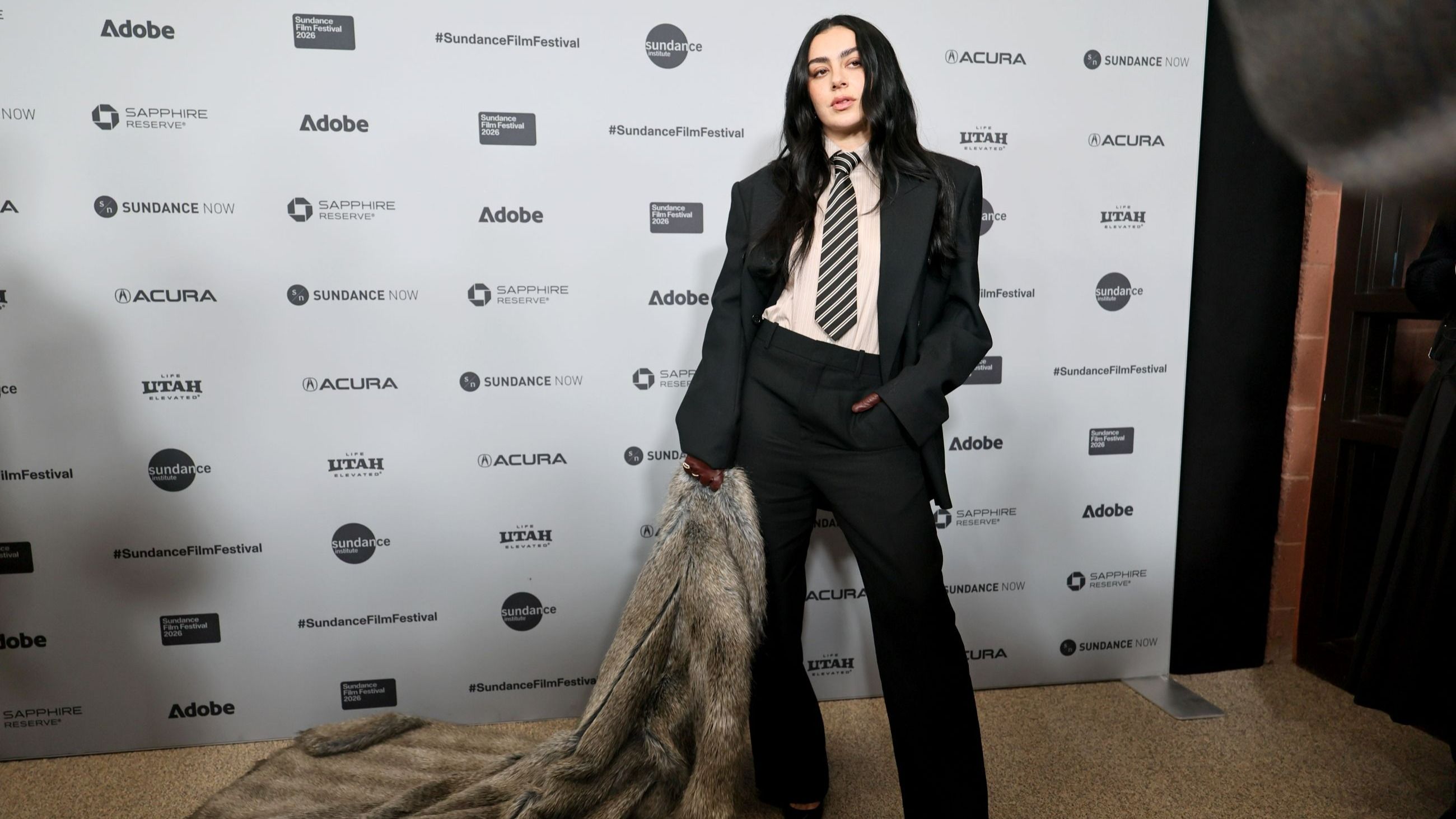 Charli XCX partecipa alla premiere di “The Moment” durante il Sundance Film Festival 2026 - Credits Getty Images