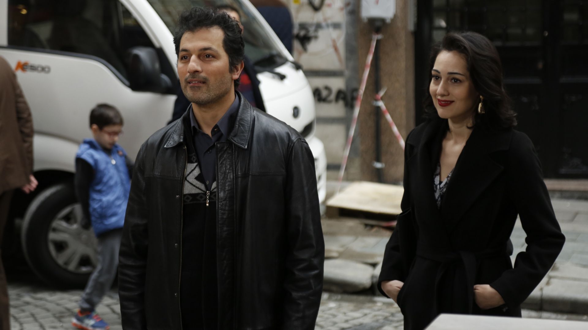 Feyyaz Duman (Arif) in una scena de La forza di una donna 2