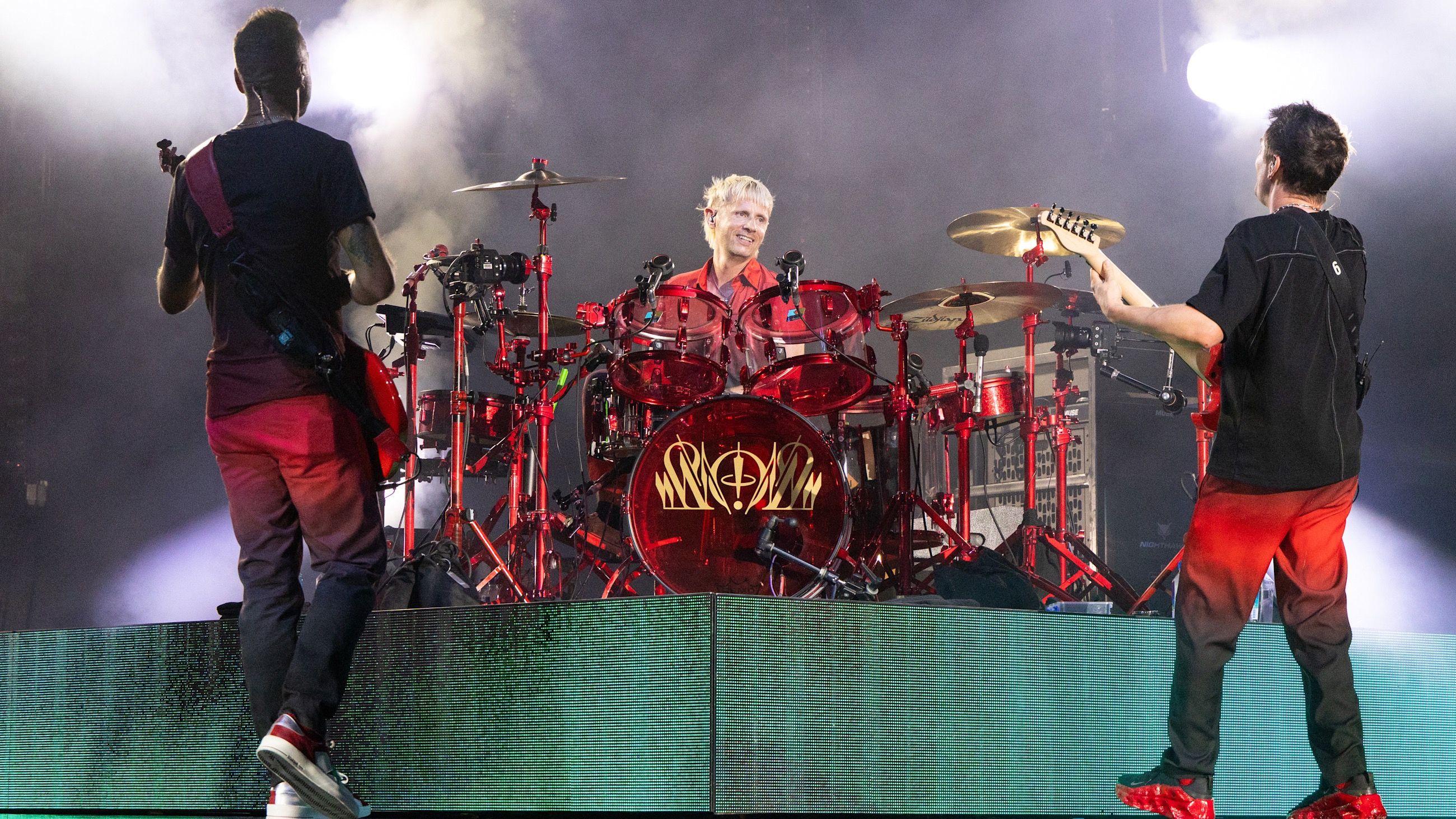 Dida: Chris Wolstenholme, Dominic Howard e Matt Bellamy dei Muse si esibiscono in concerto durante il “The Wow! Signal Tour” al Germania Insurance Amphitheater il 15 agosto 2026 a Del Valle, in Texas - Credits: Getty Images