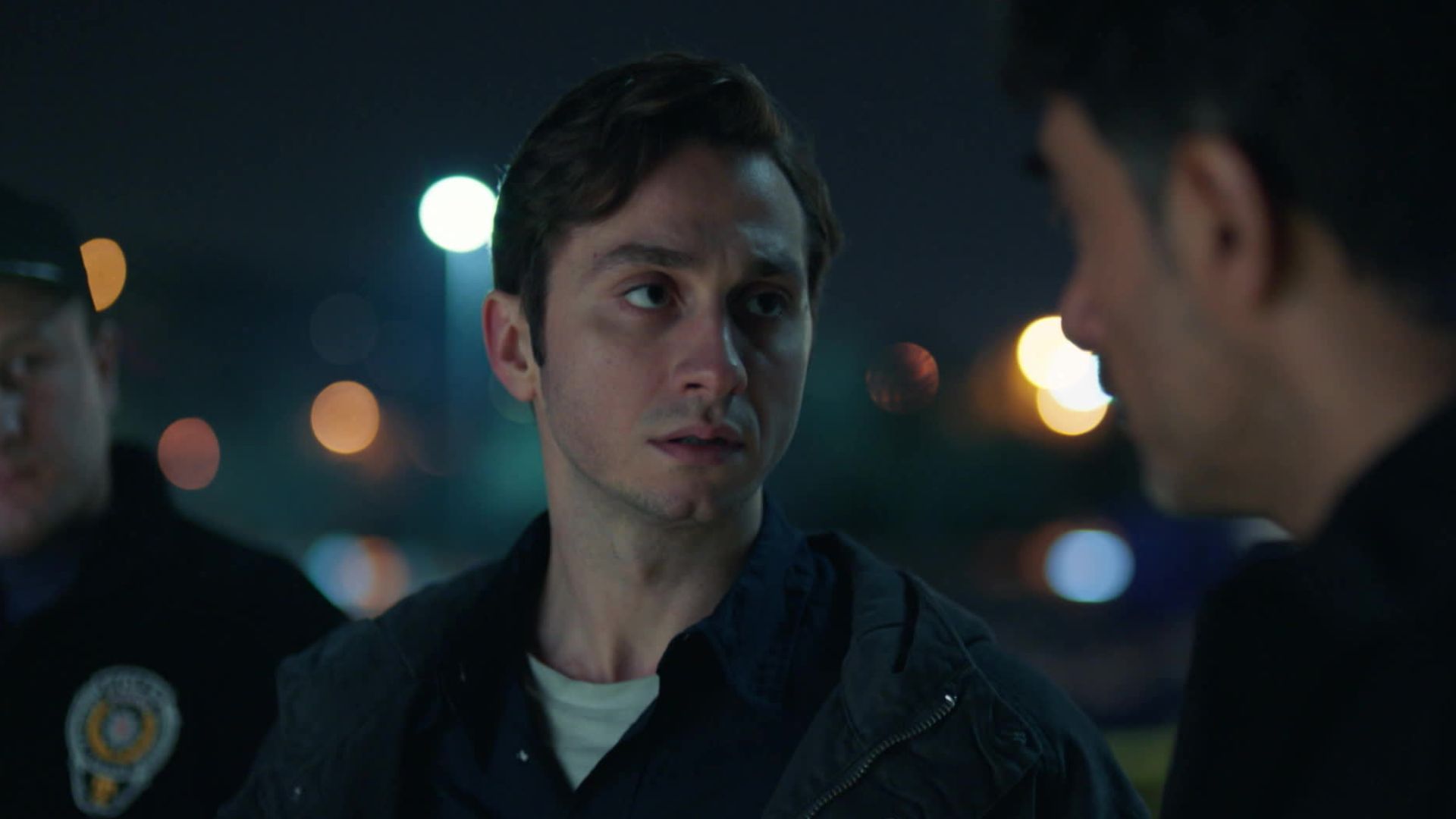 Efe in una scena di Segreti di famiglia 3