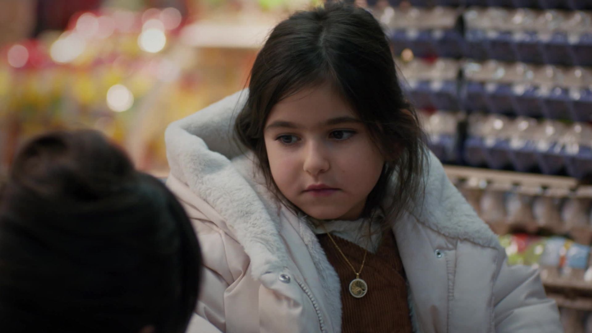 Mercan in una scena di Segreti di famiglia 3